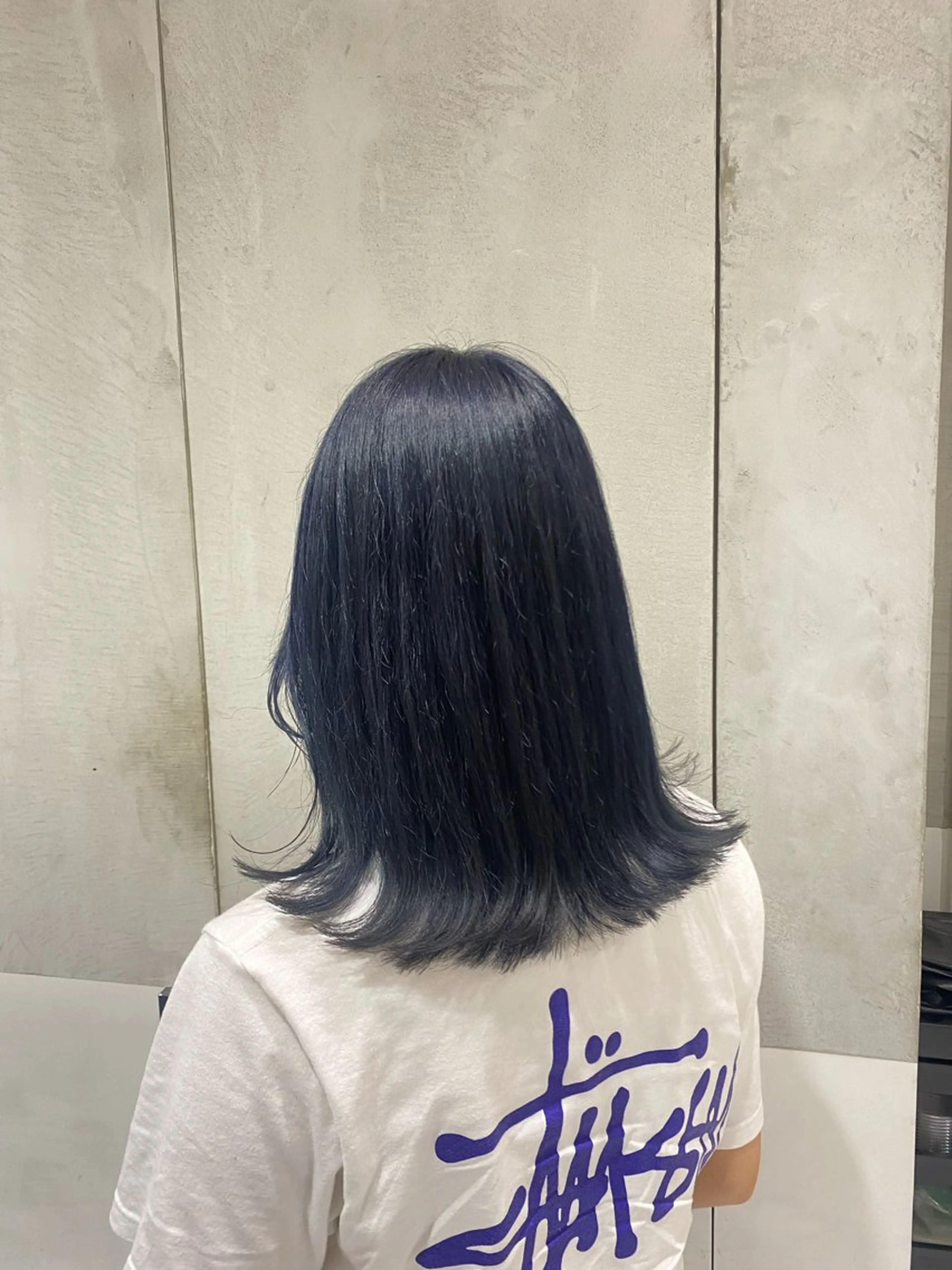 ミディアム 似合わせレイヤー 🩶アヤラのヘアスタイル