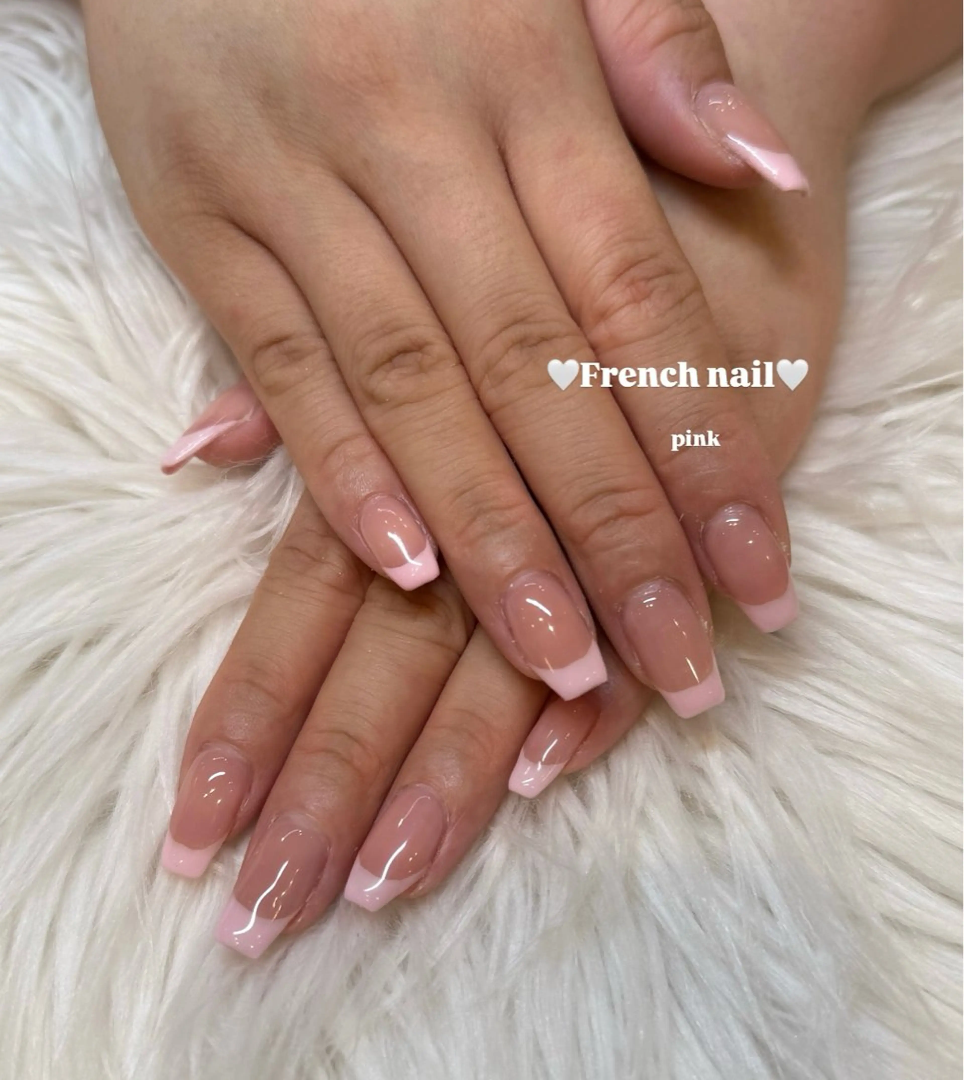 ネイル フレンチネイル グラデーション ラサンセリテ moekaのネイルデザイン