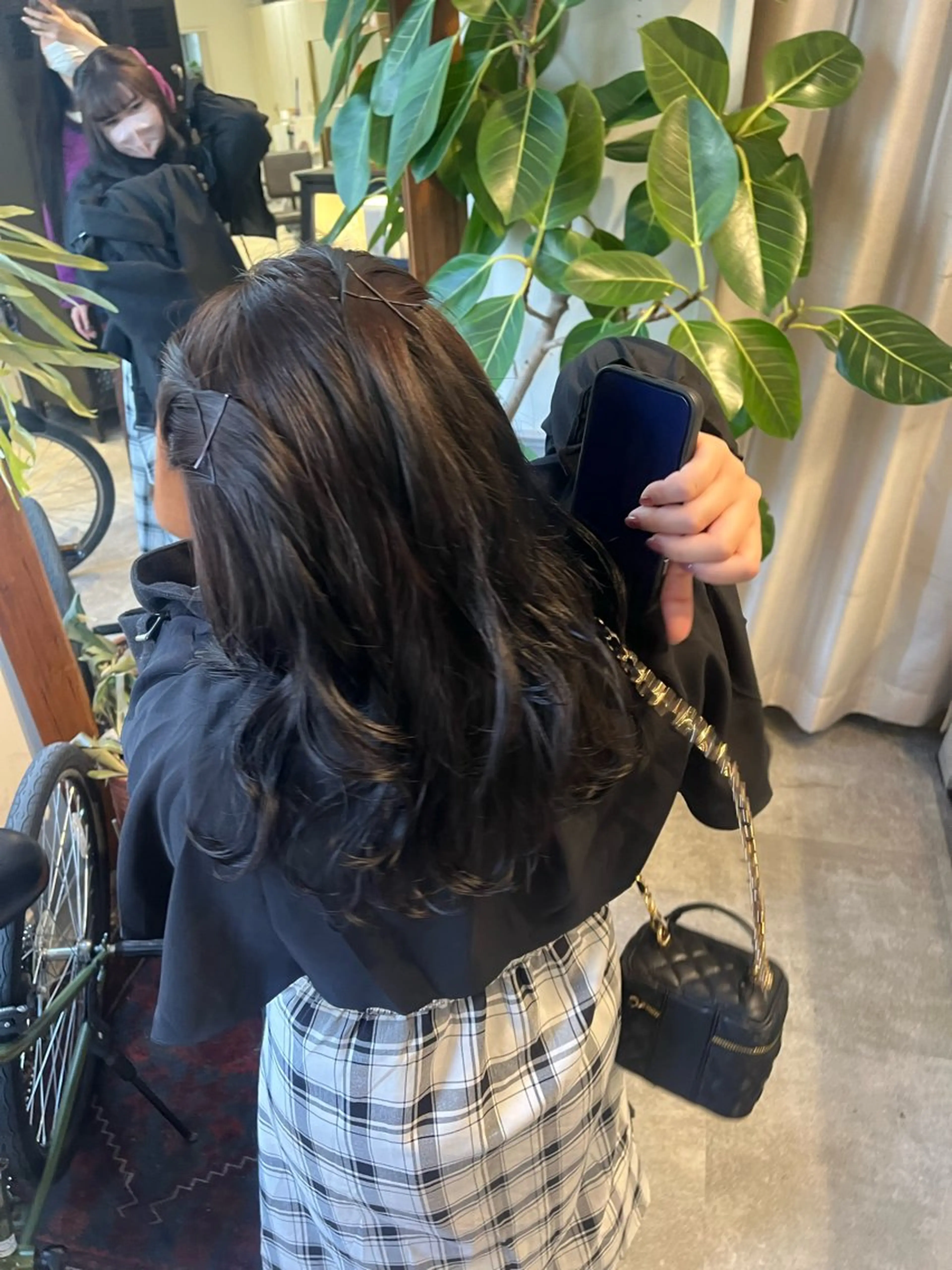 セミロング カラー SIKI yuuna レイヤーカット🪽のヘアスタイル