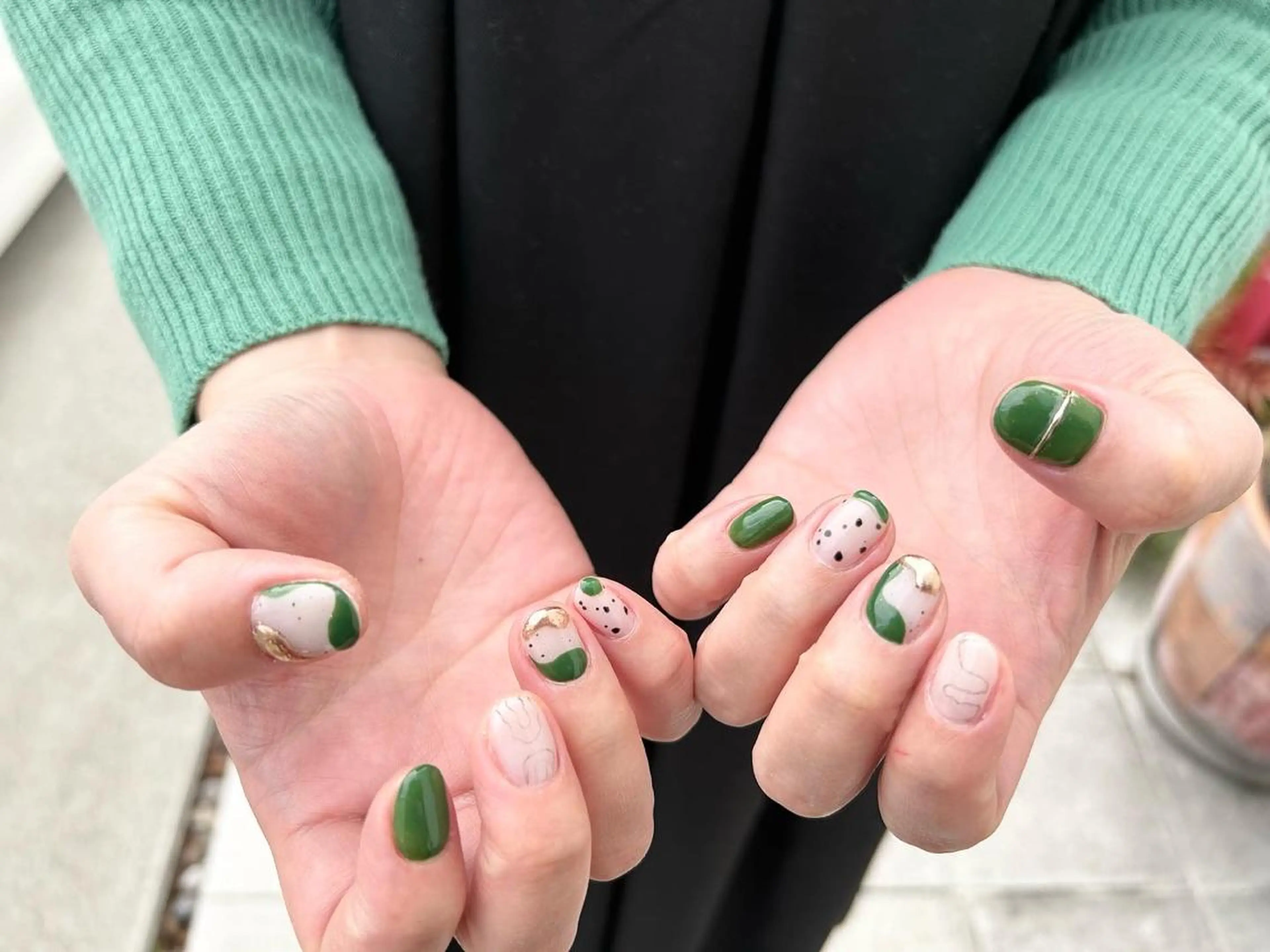 ネイル ハンドネイル フットネイル TESORO nailのネイルデザイン