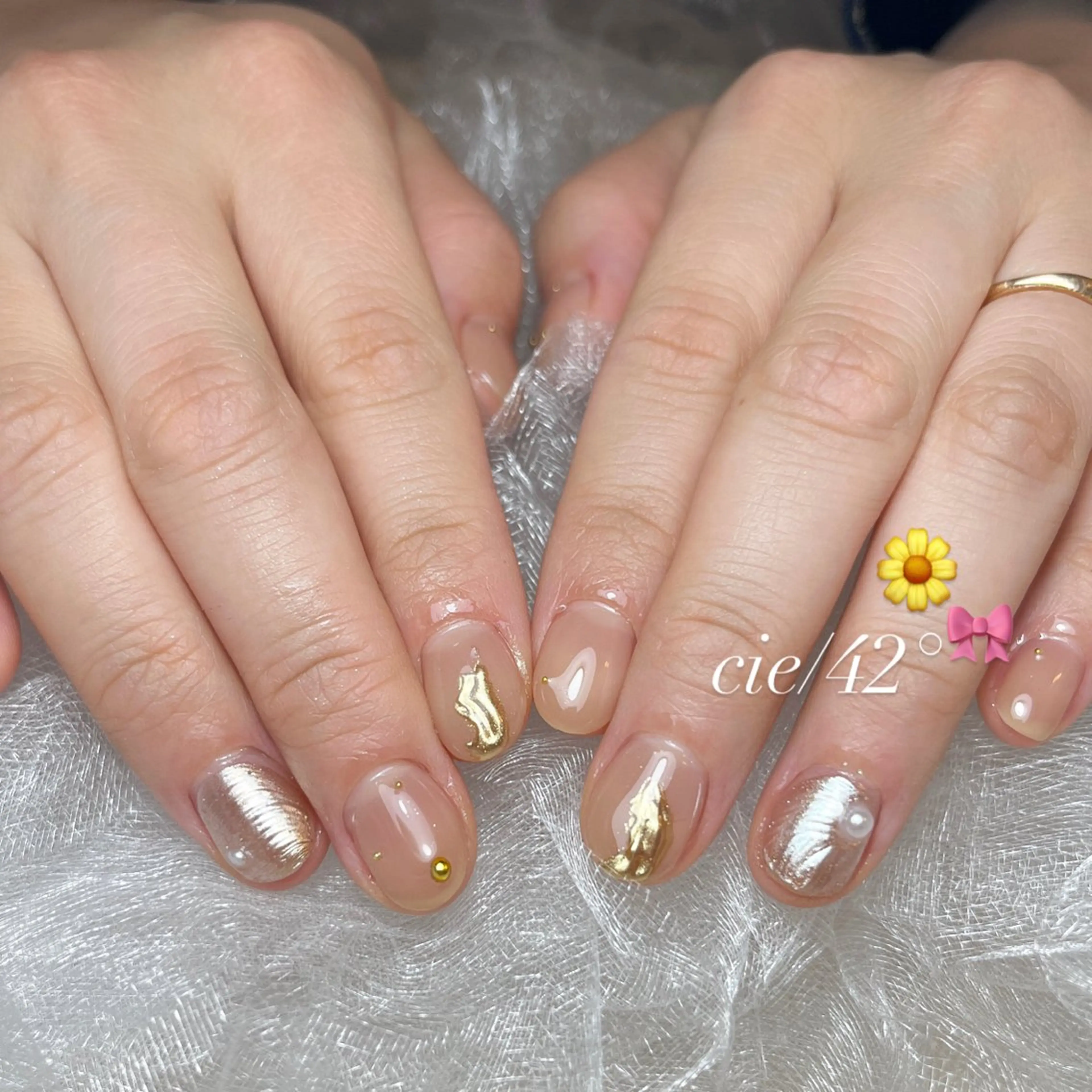 ネイル cie/42° NIJINAのネイルデザイン