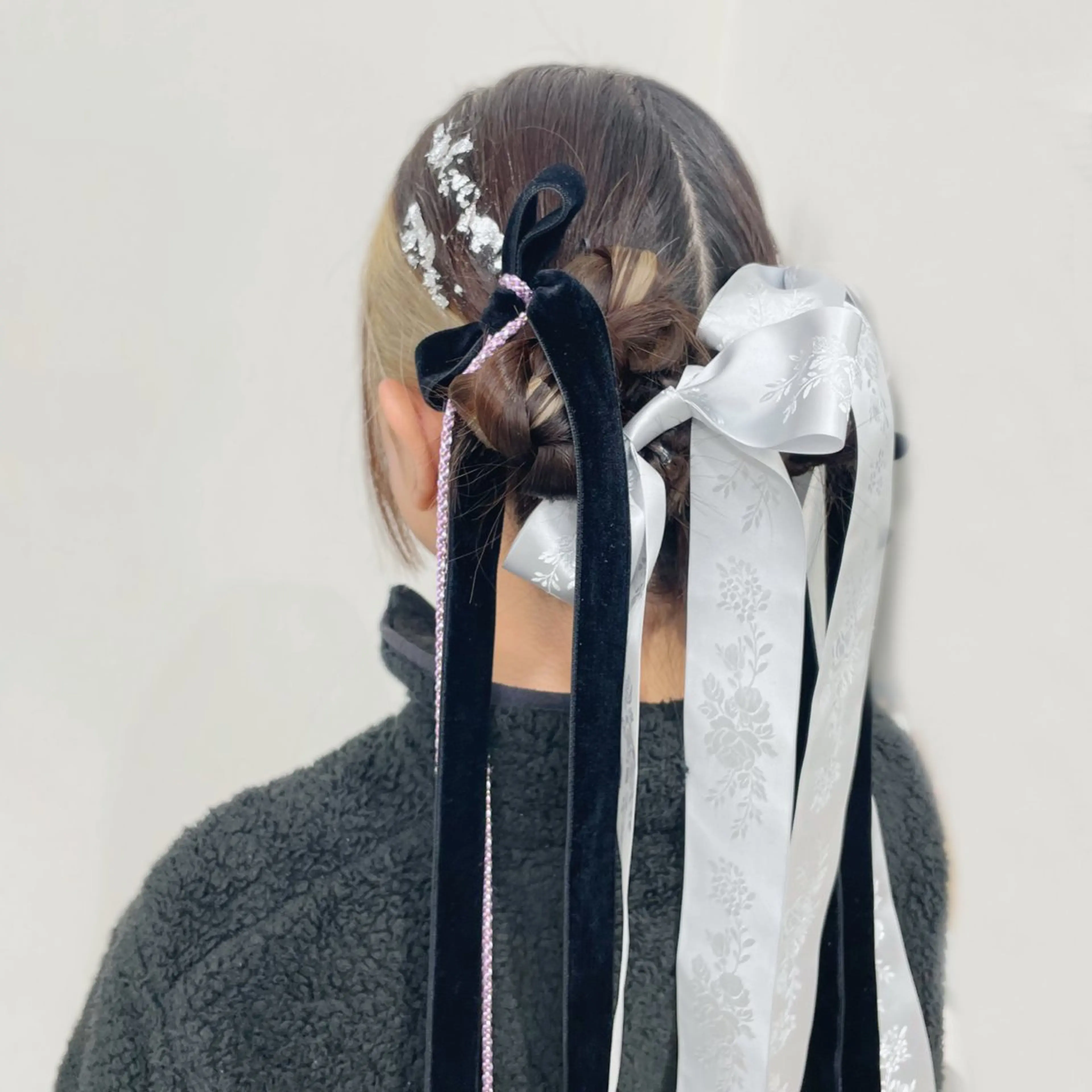 ロング ヘアアレンジ 成人式 三つ編み 古沢 みづきのヘアスタイル