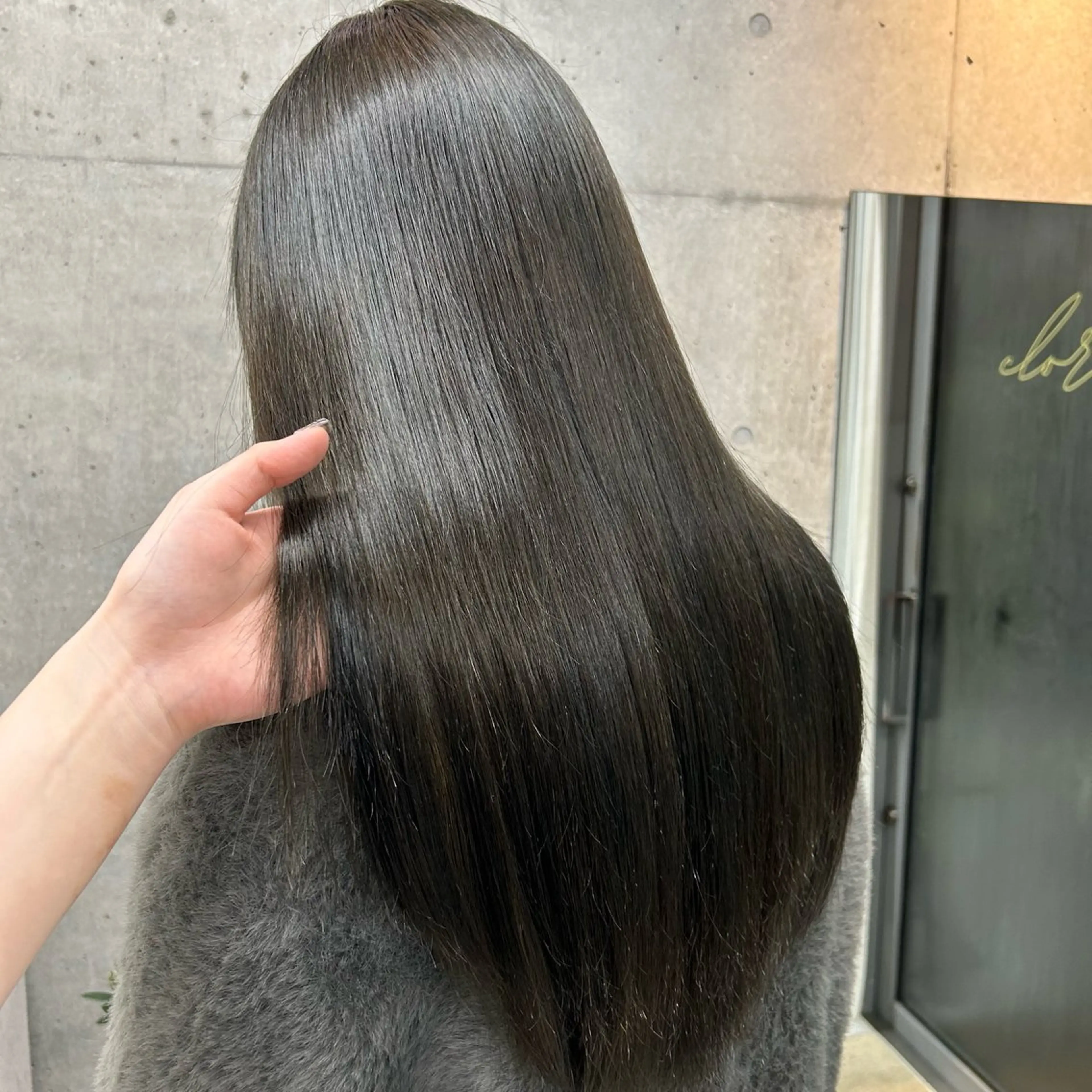 ロング ヘアカラー トリートメント LOE Yuuka/42🩵のヘアスタイル