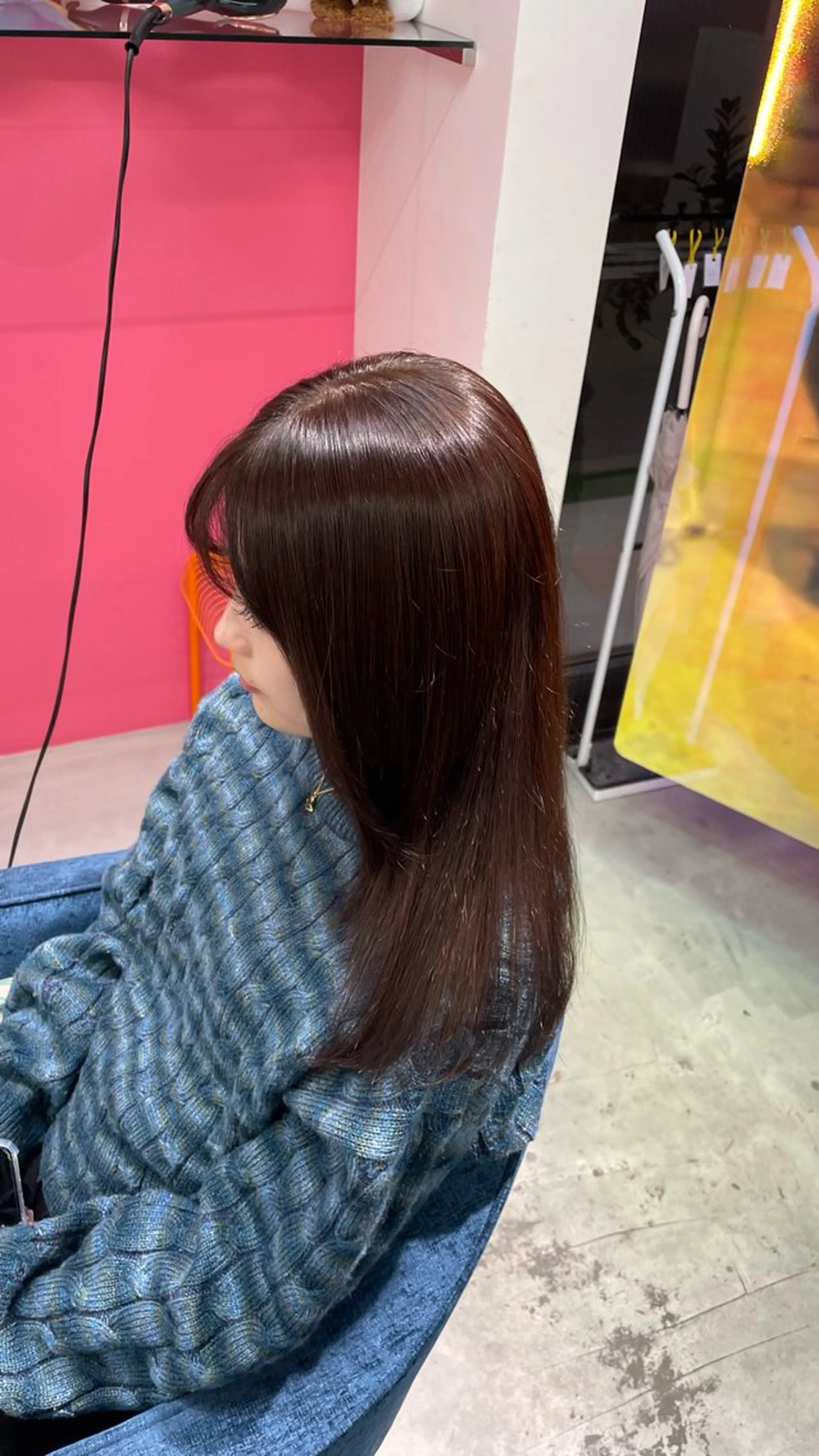 ロング ヘアカラー Boxmico. / カカズ コトネのヘアスタイル