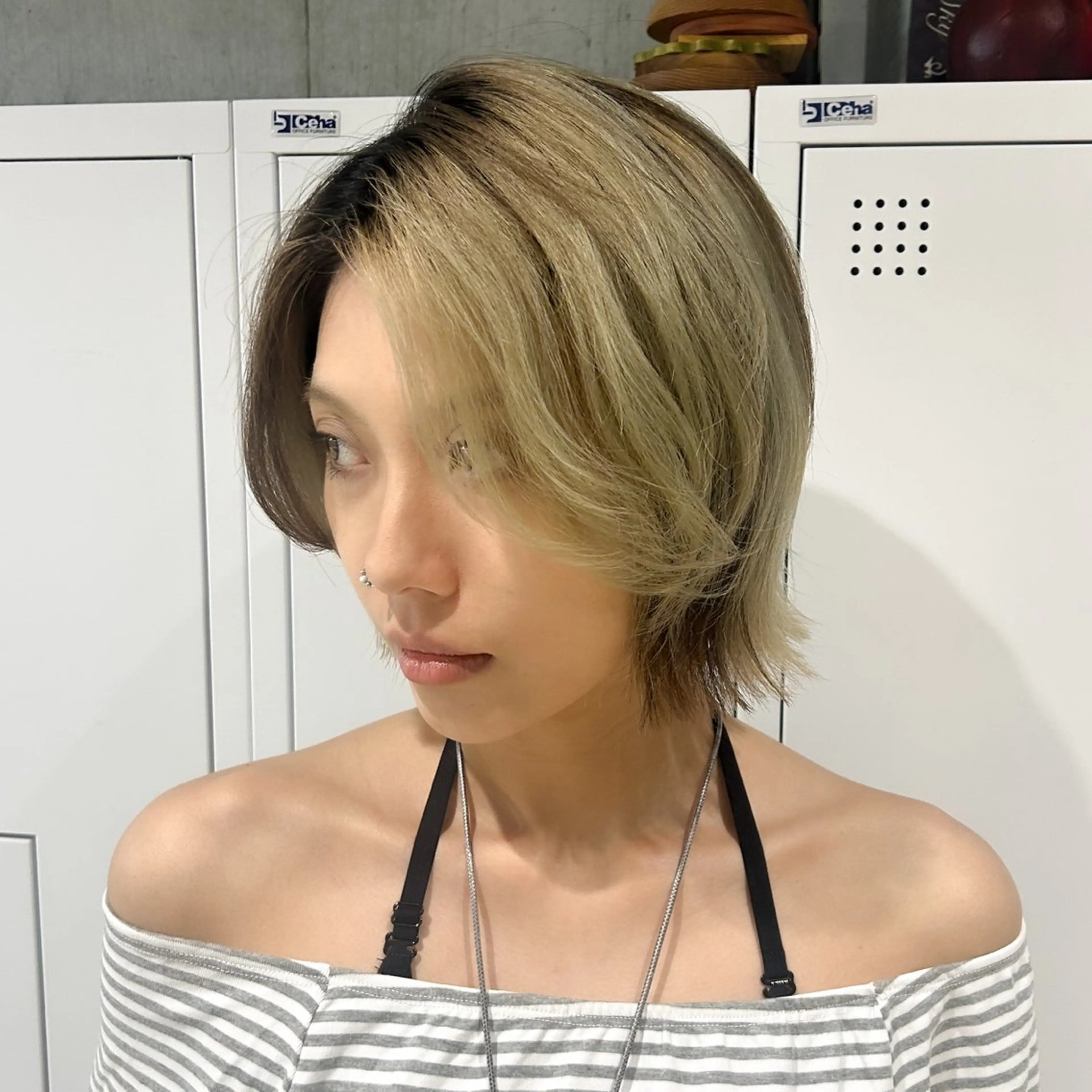 ショート 🤡暖色レイヤー 🤡みさきのヘアスタイル