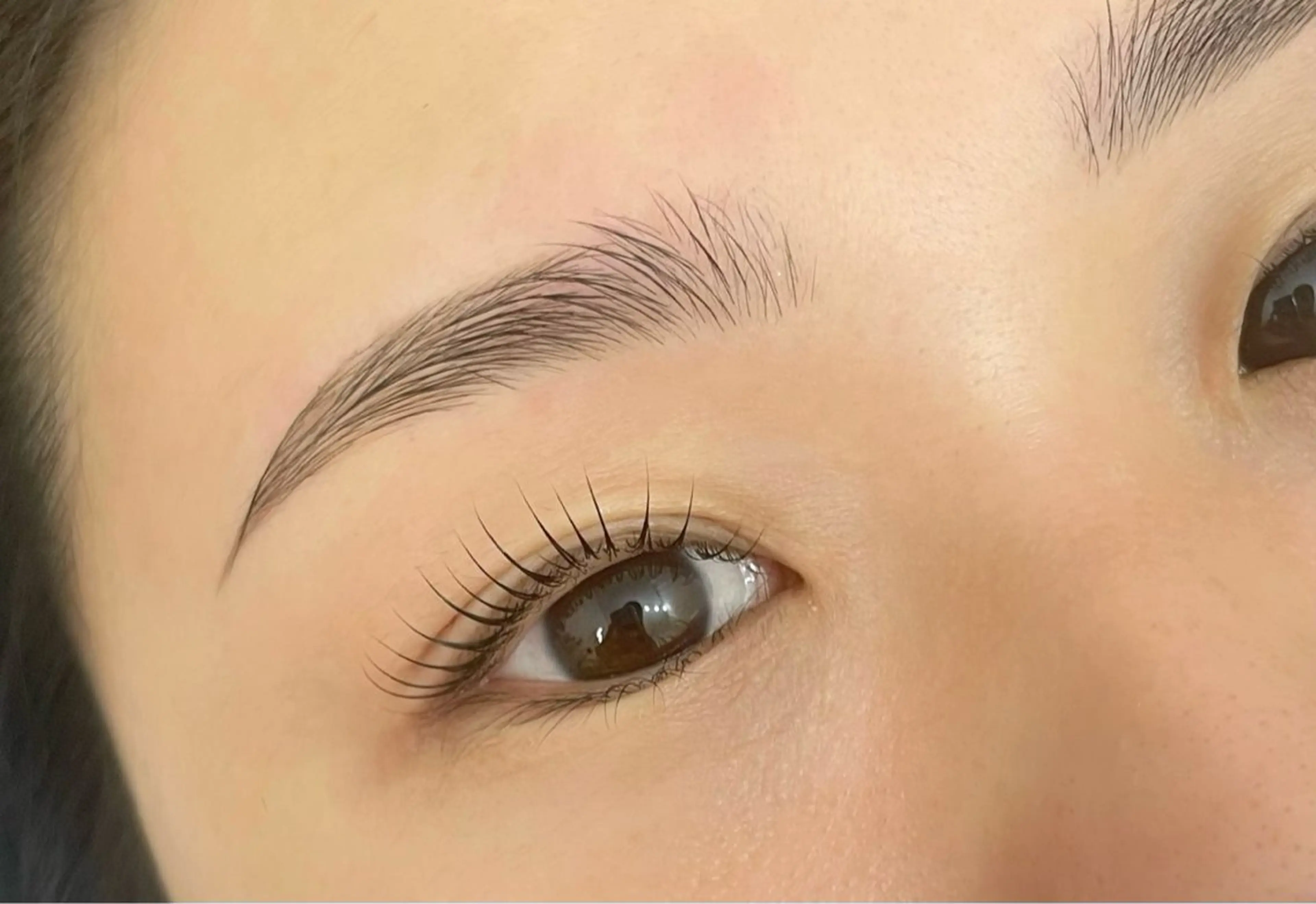 マツエク・マツパ elf ...の眉毛・アイブロウイメージ