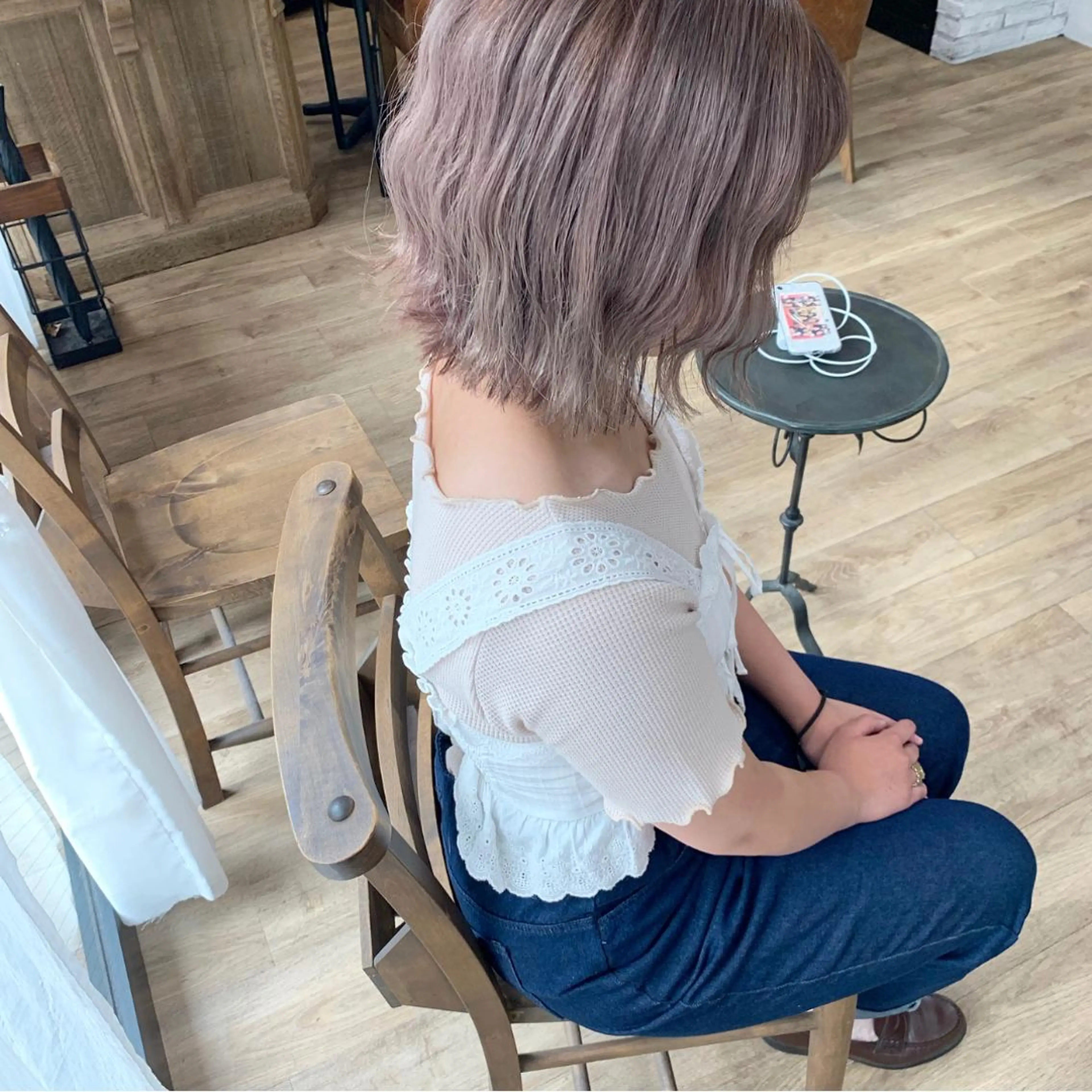 ミディアム ヘアカラー トリートメント salowin梅田所属・レイヤー/顔周り /AKARIのヘアスタイル