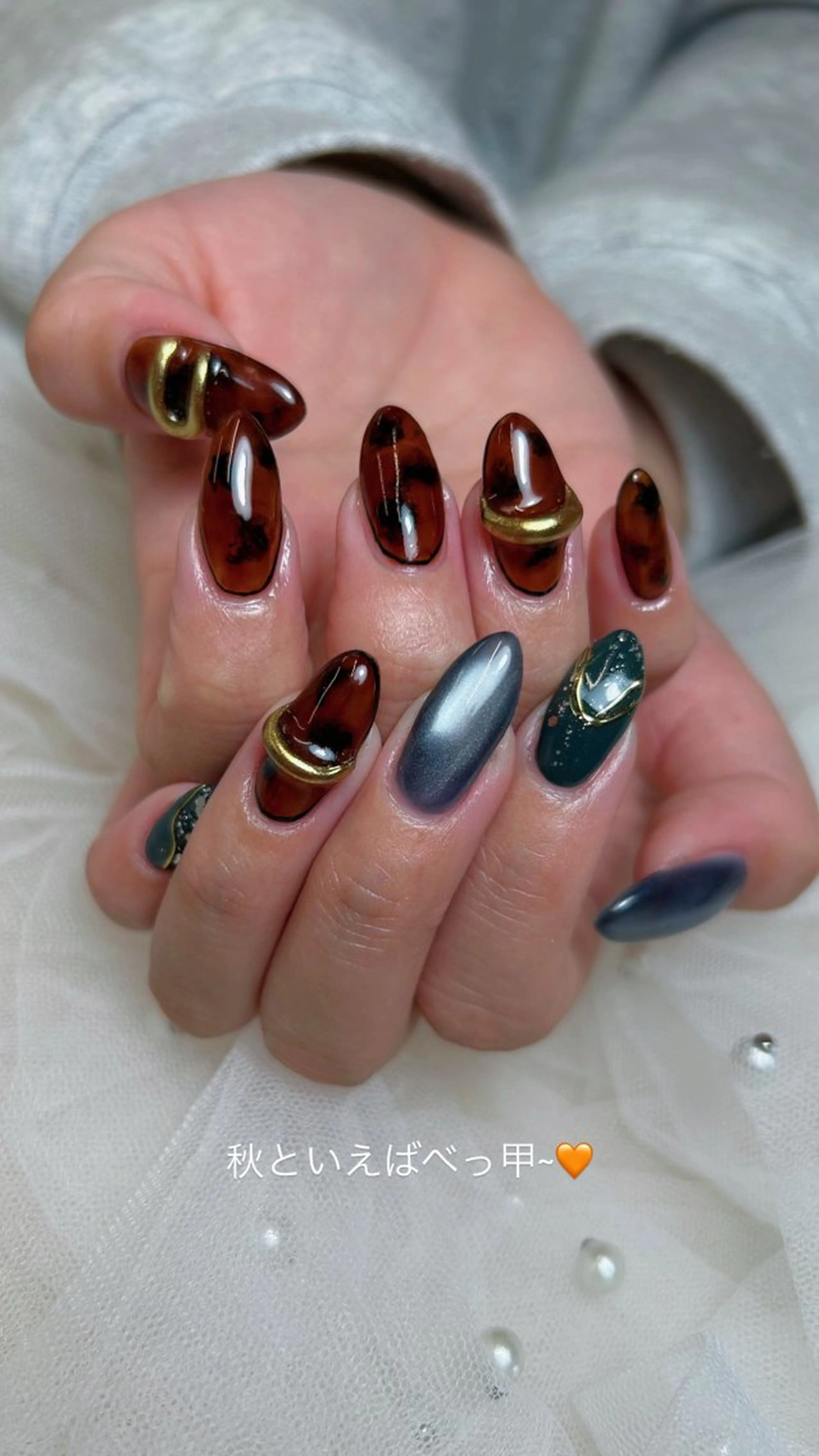 ネイル takara nail所属・takara射水高岡 マグネット韓国ポップのネイルデザイン