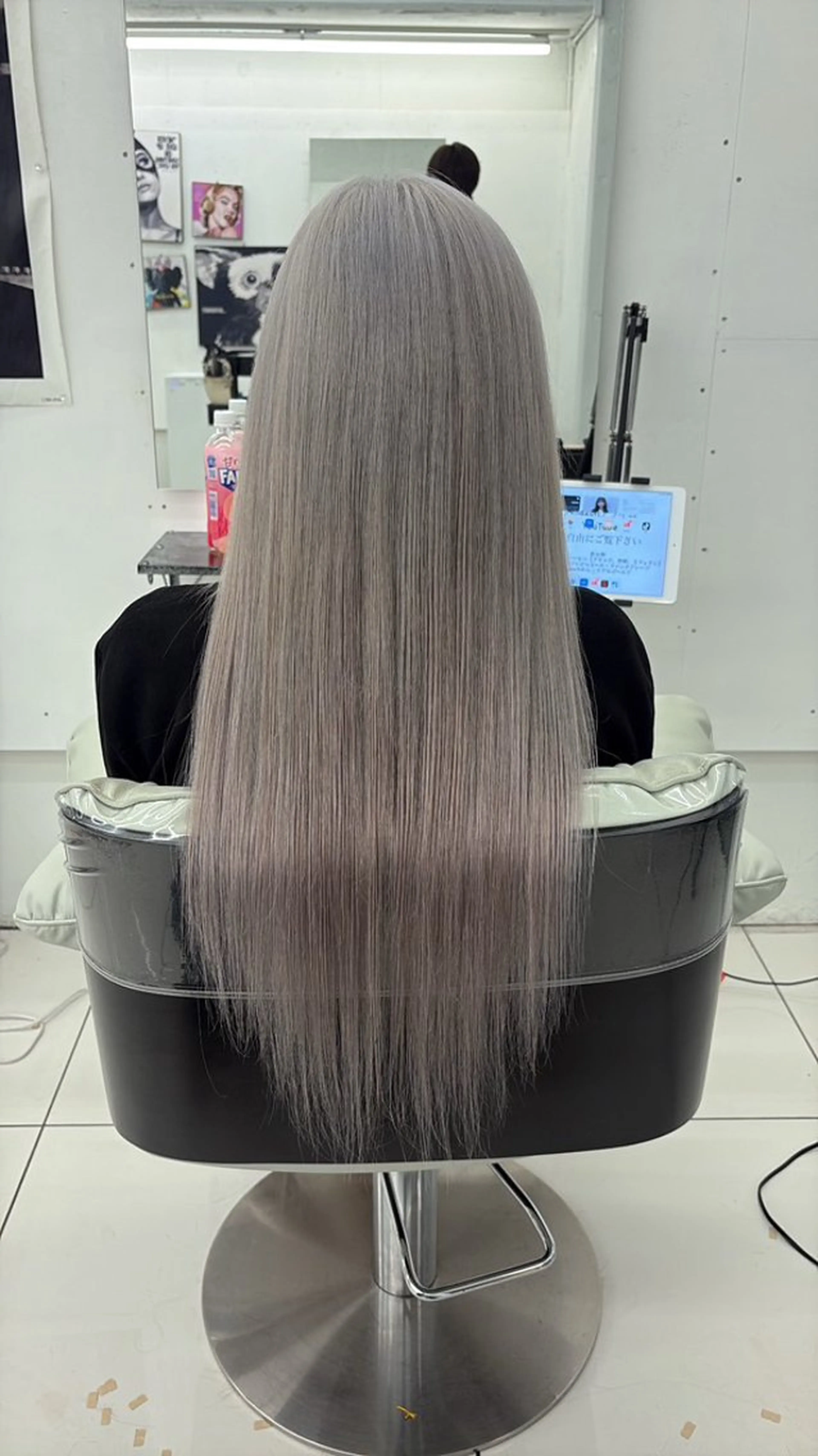 ロング ロング エクステ 中村 海星のヘアスタイル