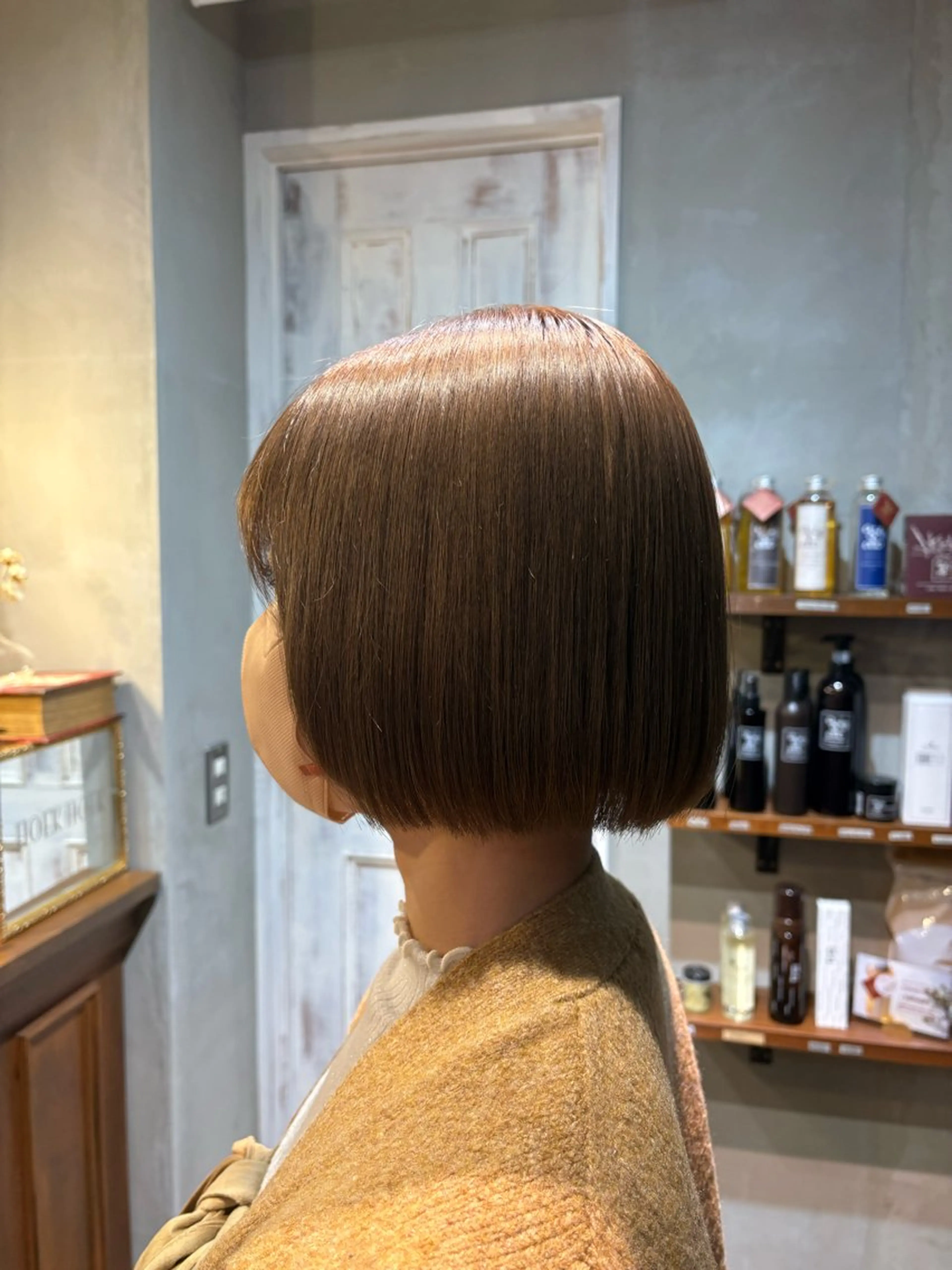 ショート カラー ベージュカラー ブリーチ ダブルカラー オリーブベージュ パーマ/艶感カラー ୨୧ RISAKOのヘアスタイル