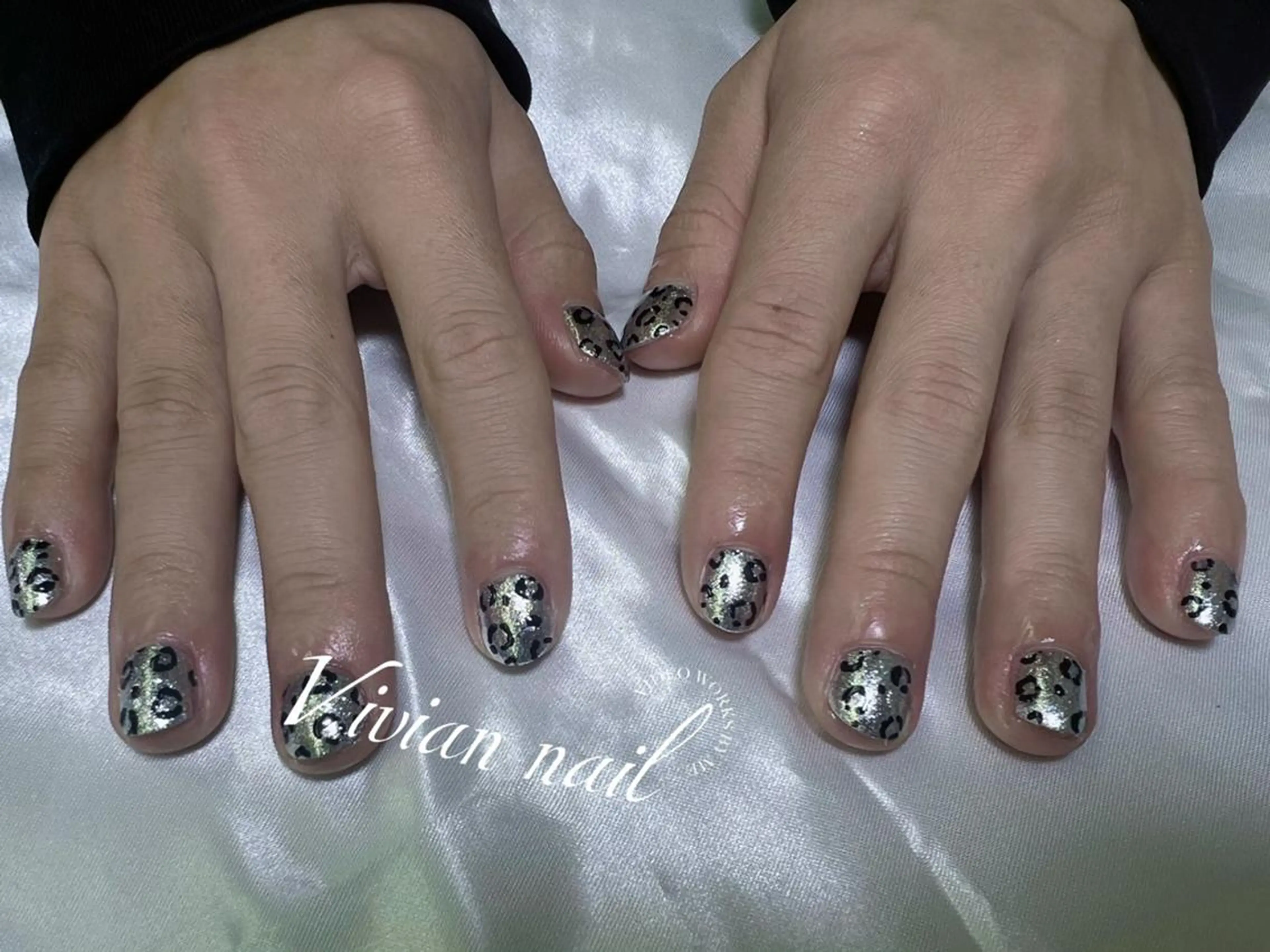 ネイル VIVIAN リサのネイルデザイン
