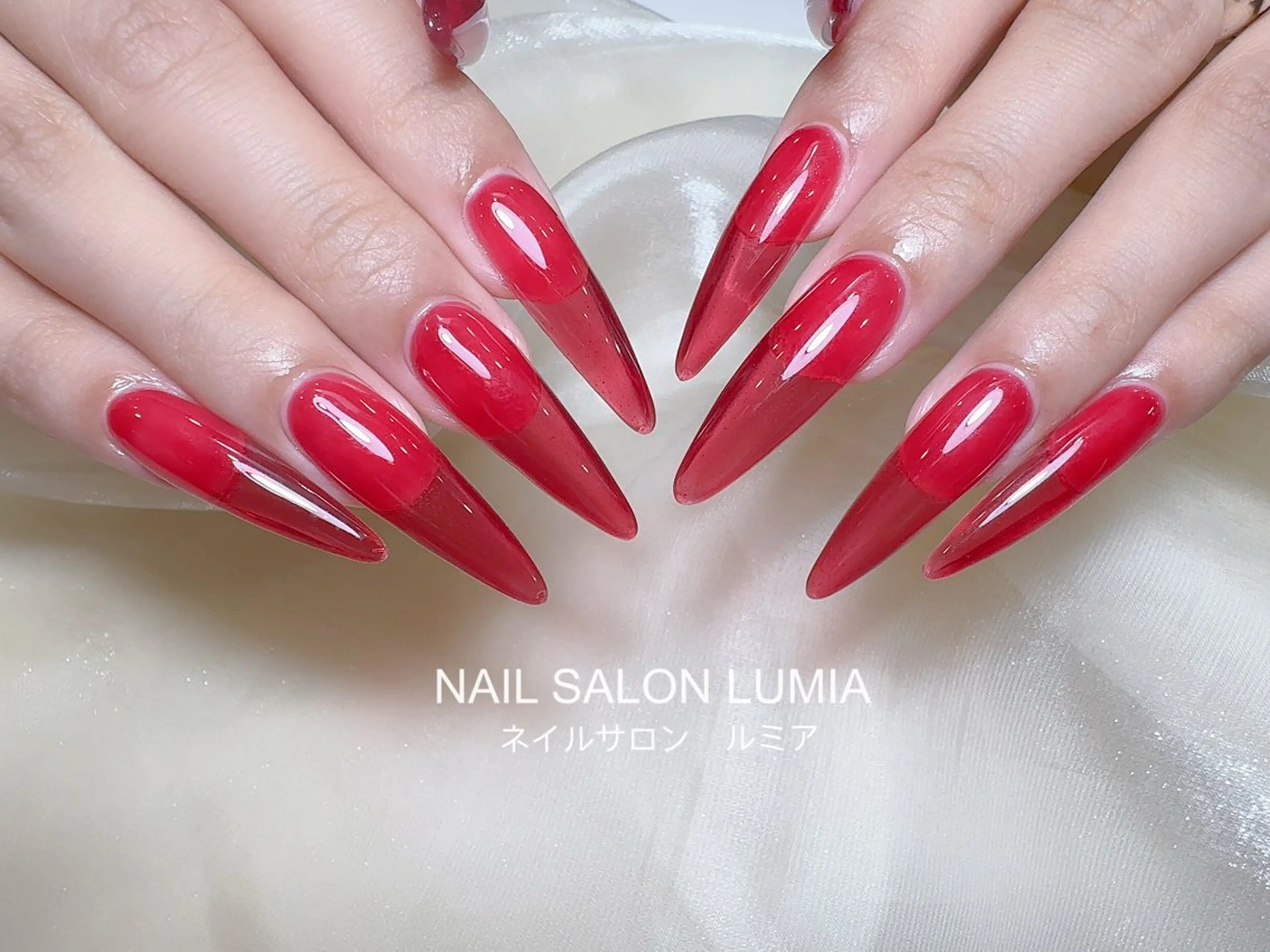 ネイル ハンドネイル ネイルサロン ルミア Lumia 店長のネイルデザイン
