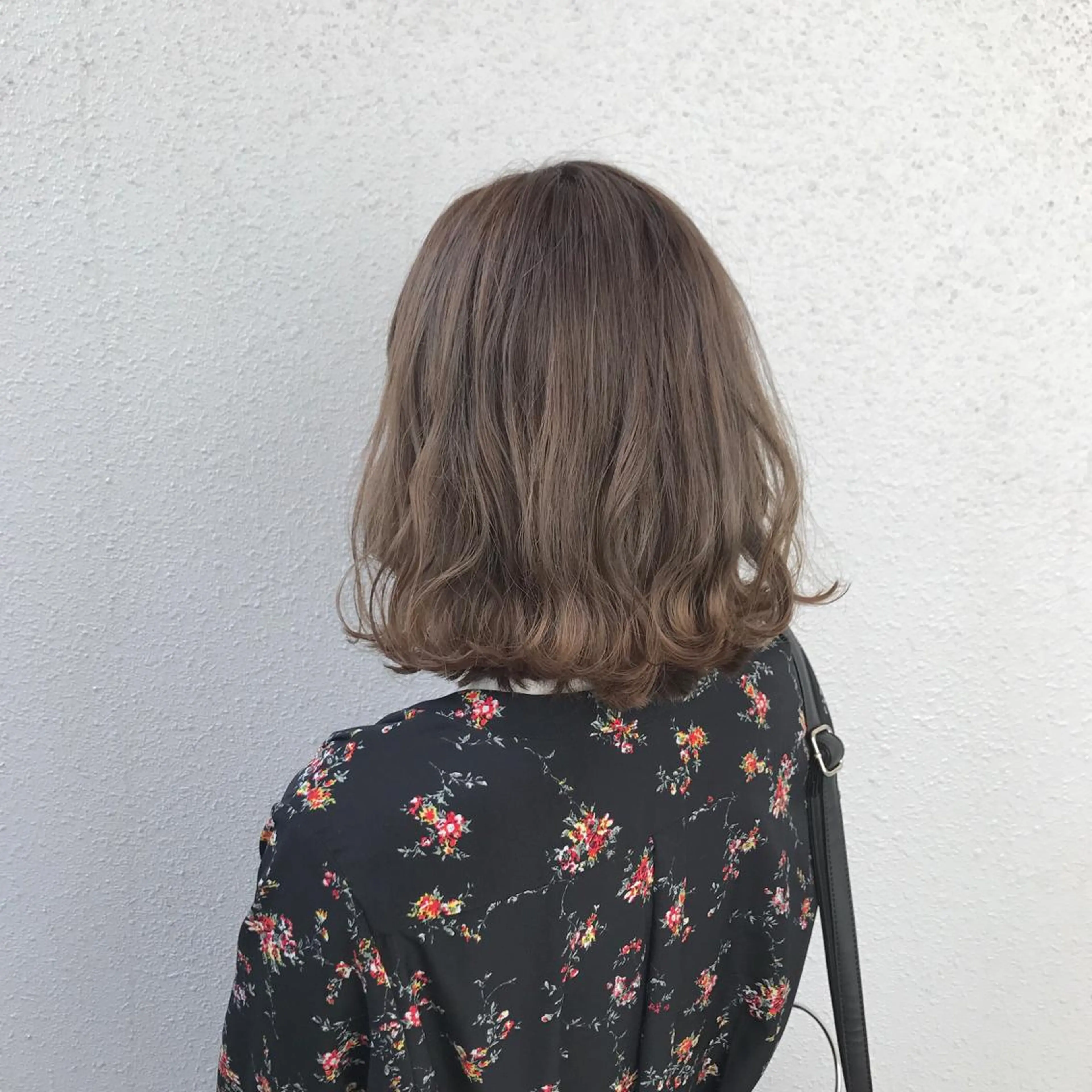 ショート カラー ダブルカラー シルバー インナーカラー/天神 ブリーチ/吉田のヘアスタイル