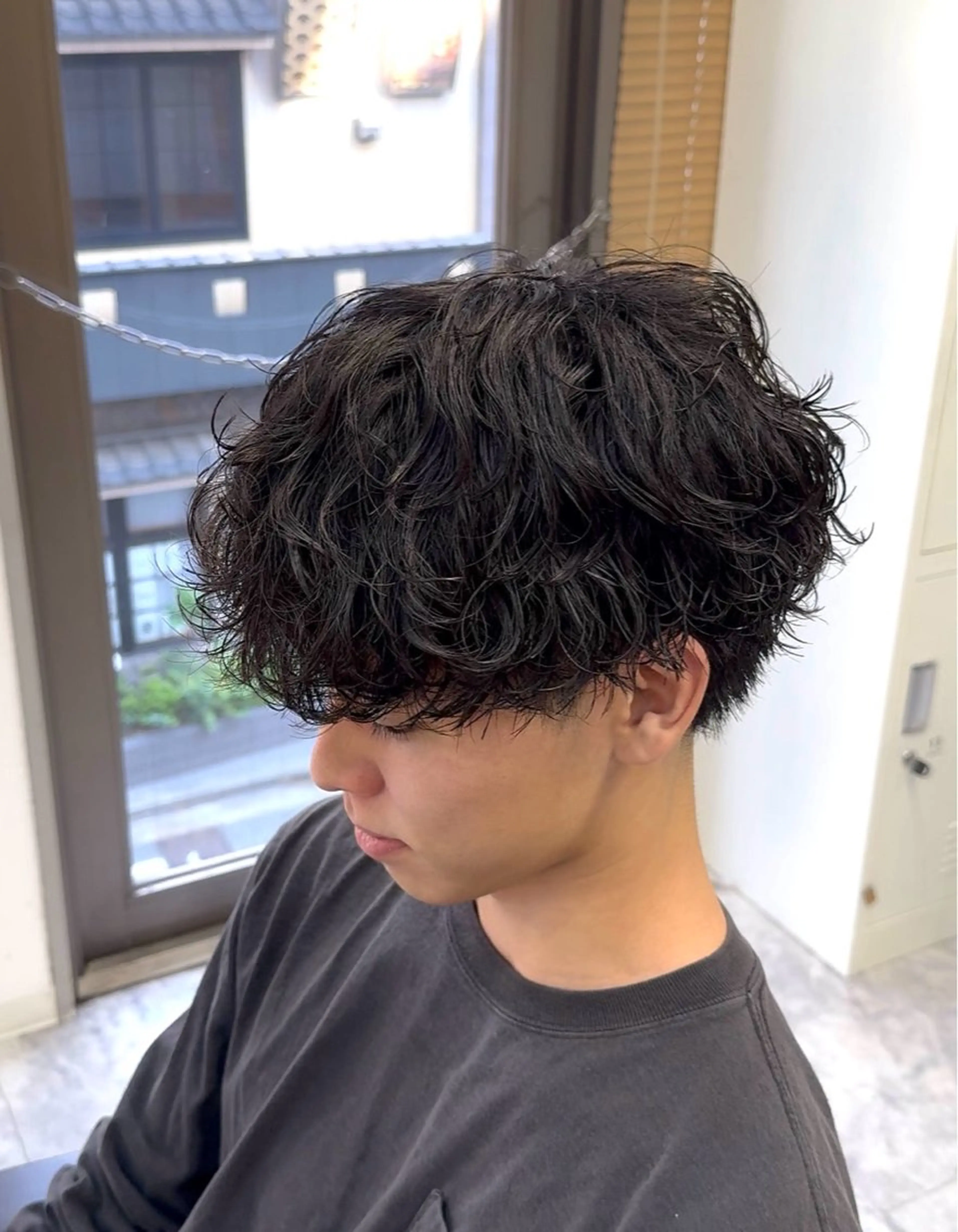 ショート パーマ メンズ メンズパーマ カット パーマ 杉村 一輝のヘアスタイル