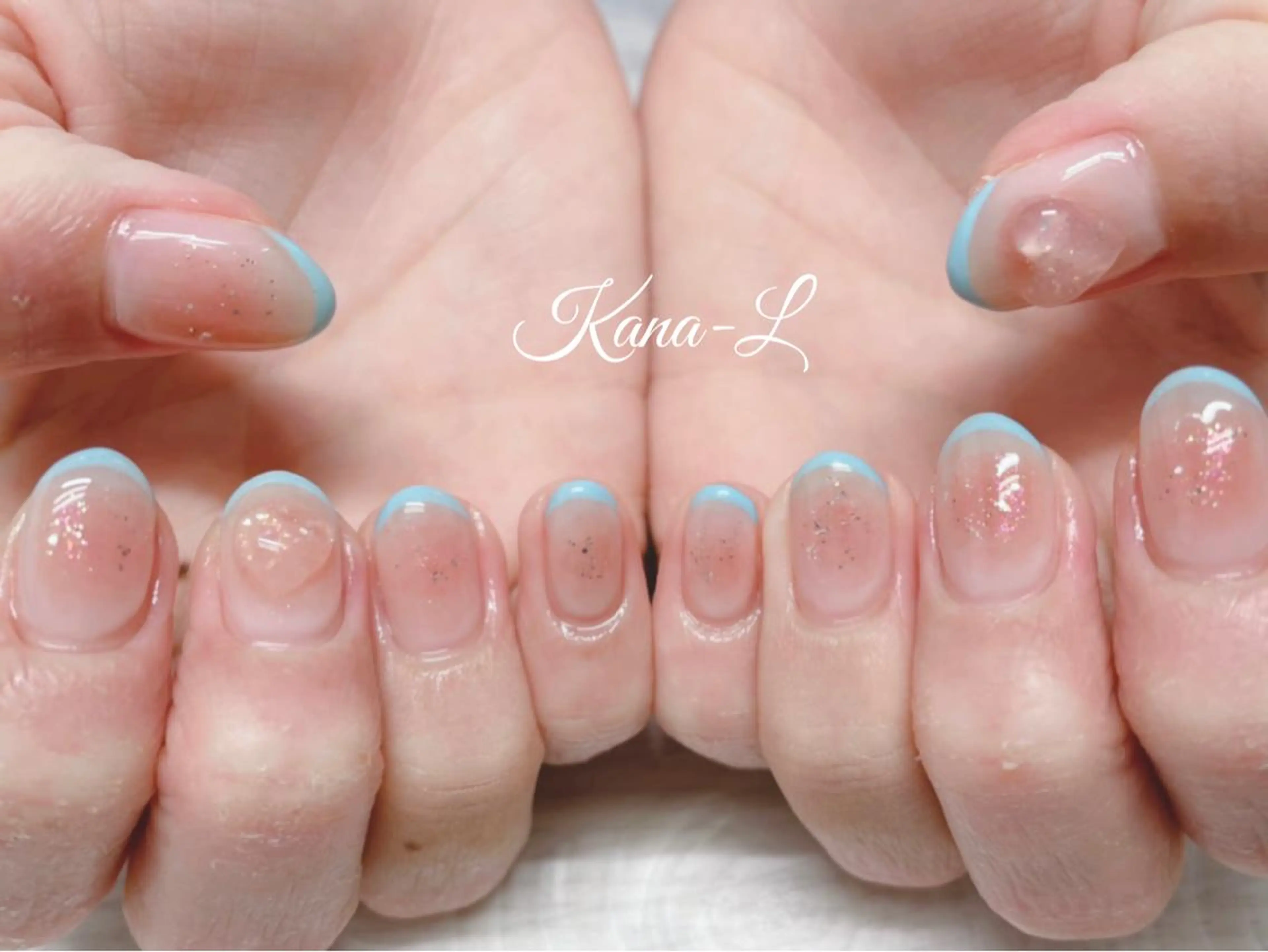 カラー ネイル チークネイル ワンホンネイル 芦辺 香奈のネイルデザイン