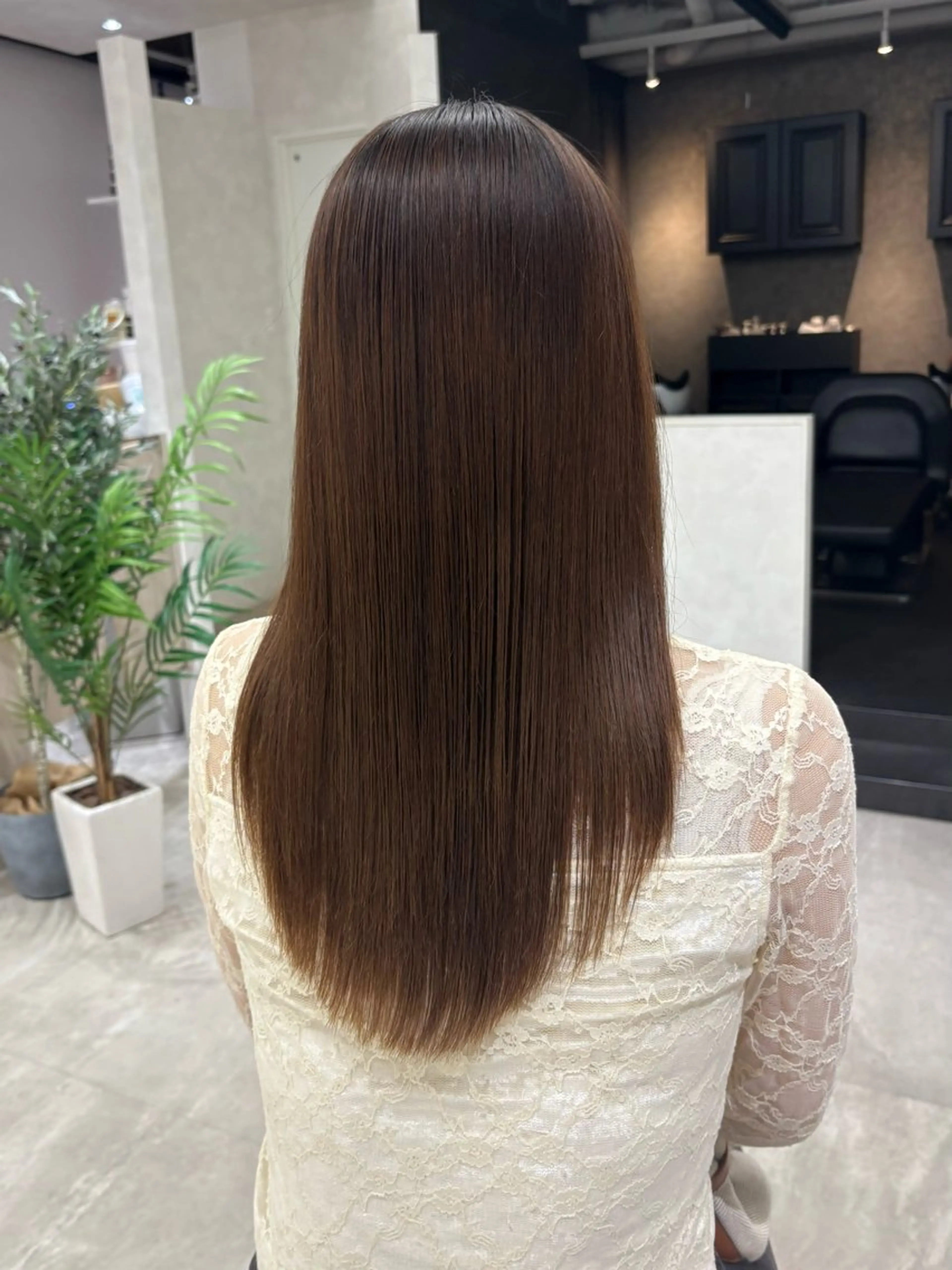 ロング 髪質改善 縮毛矯正 トリートメント 透明感カラー／ CHIHIROのヘアスタイル