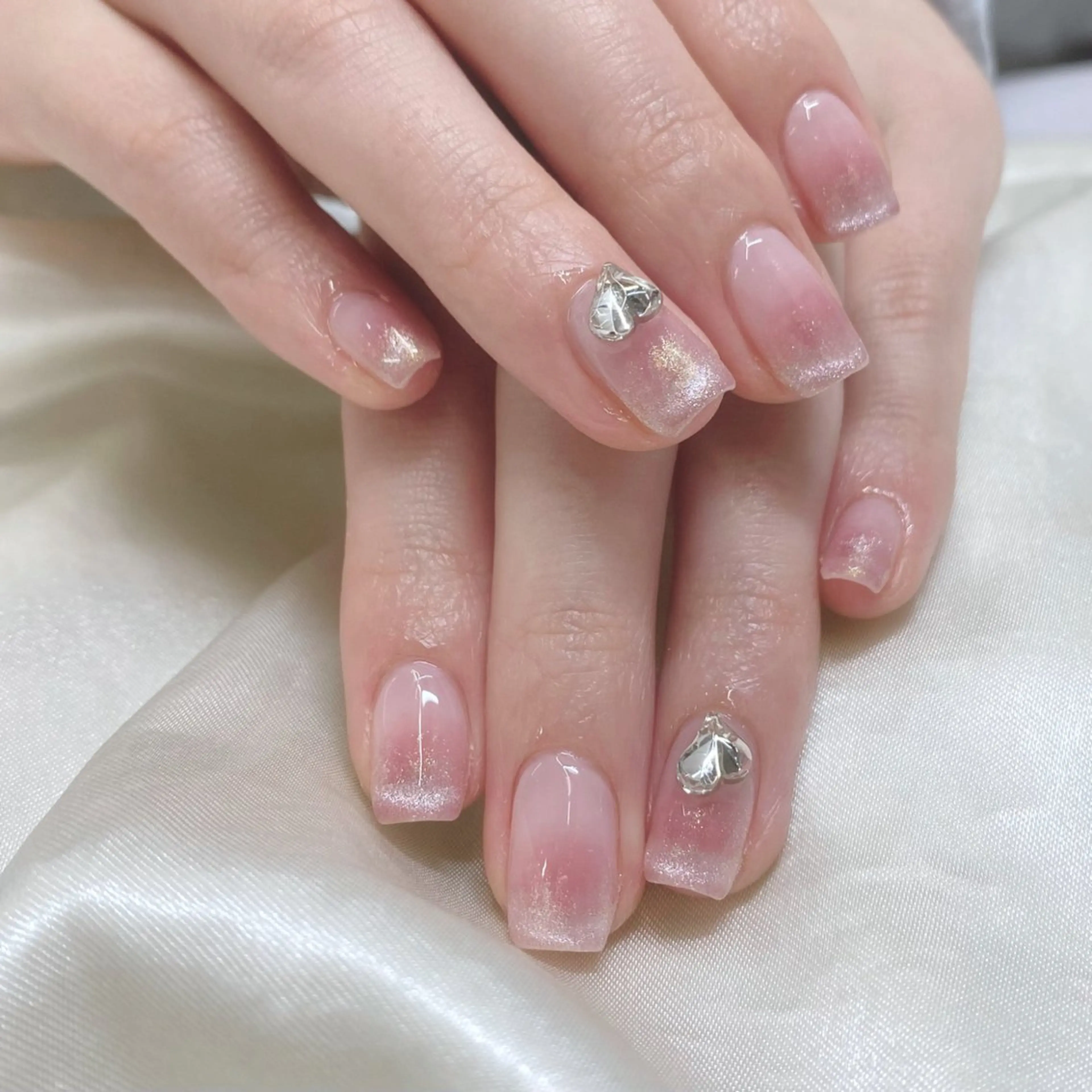 ネイル 【LILY】 ainaのネイルデザイン