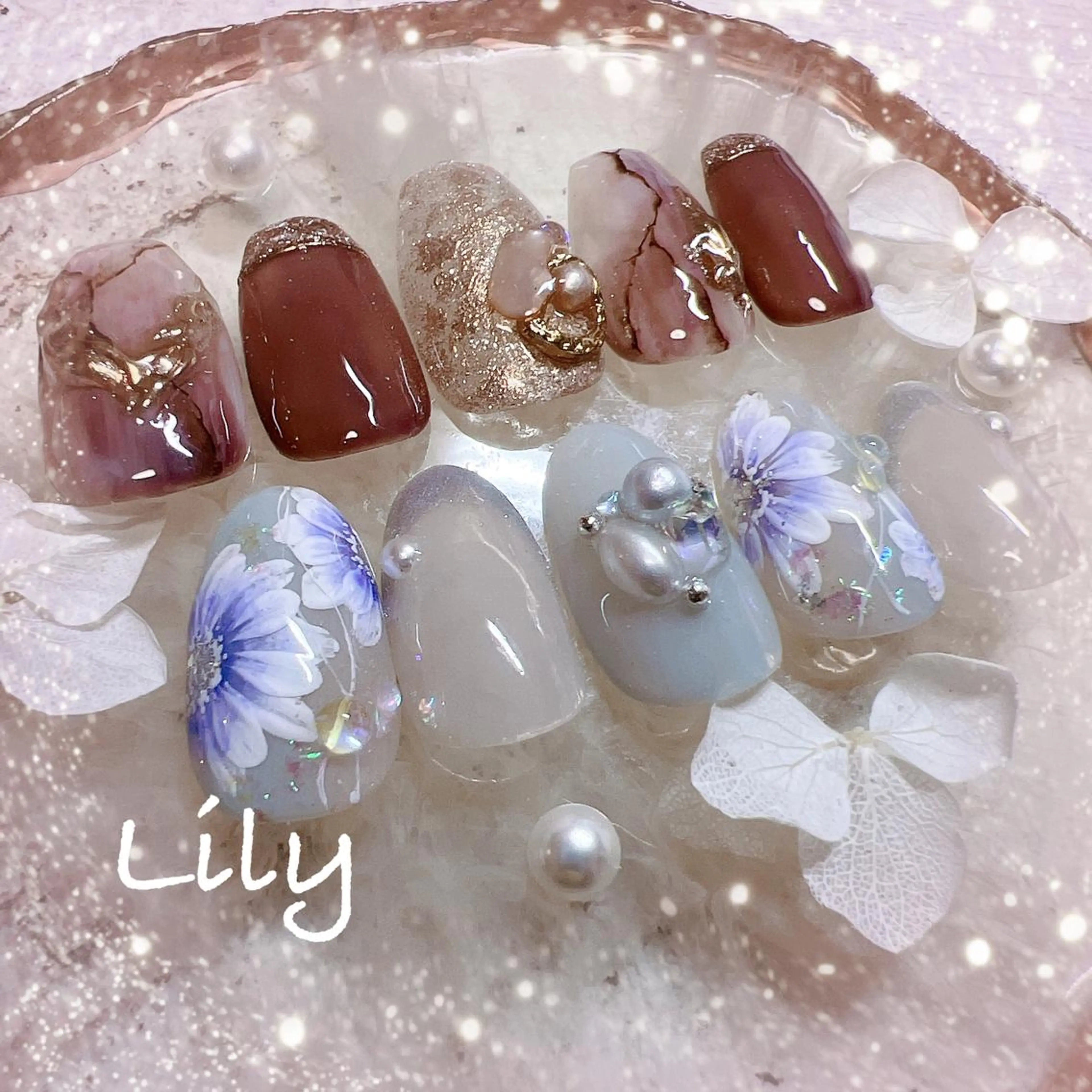 ネイル ハンドネイル Lily*nail 🌻Mii🌻のネイルデザイン