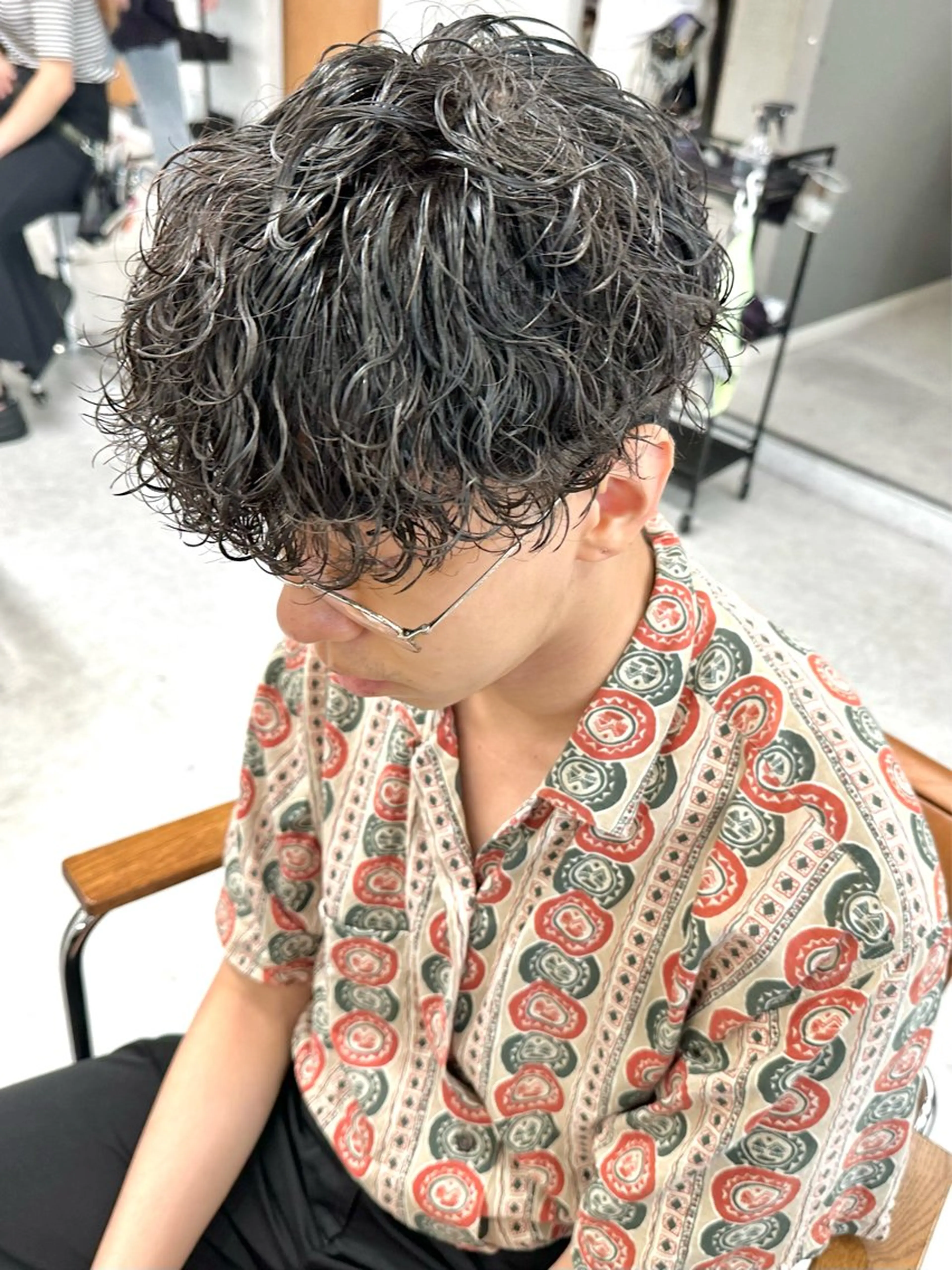 ショート カラー メンズ カット パーマ トリートメント メンズ似合わせ🪞 副店長 kotoriのヘアスタイル