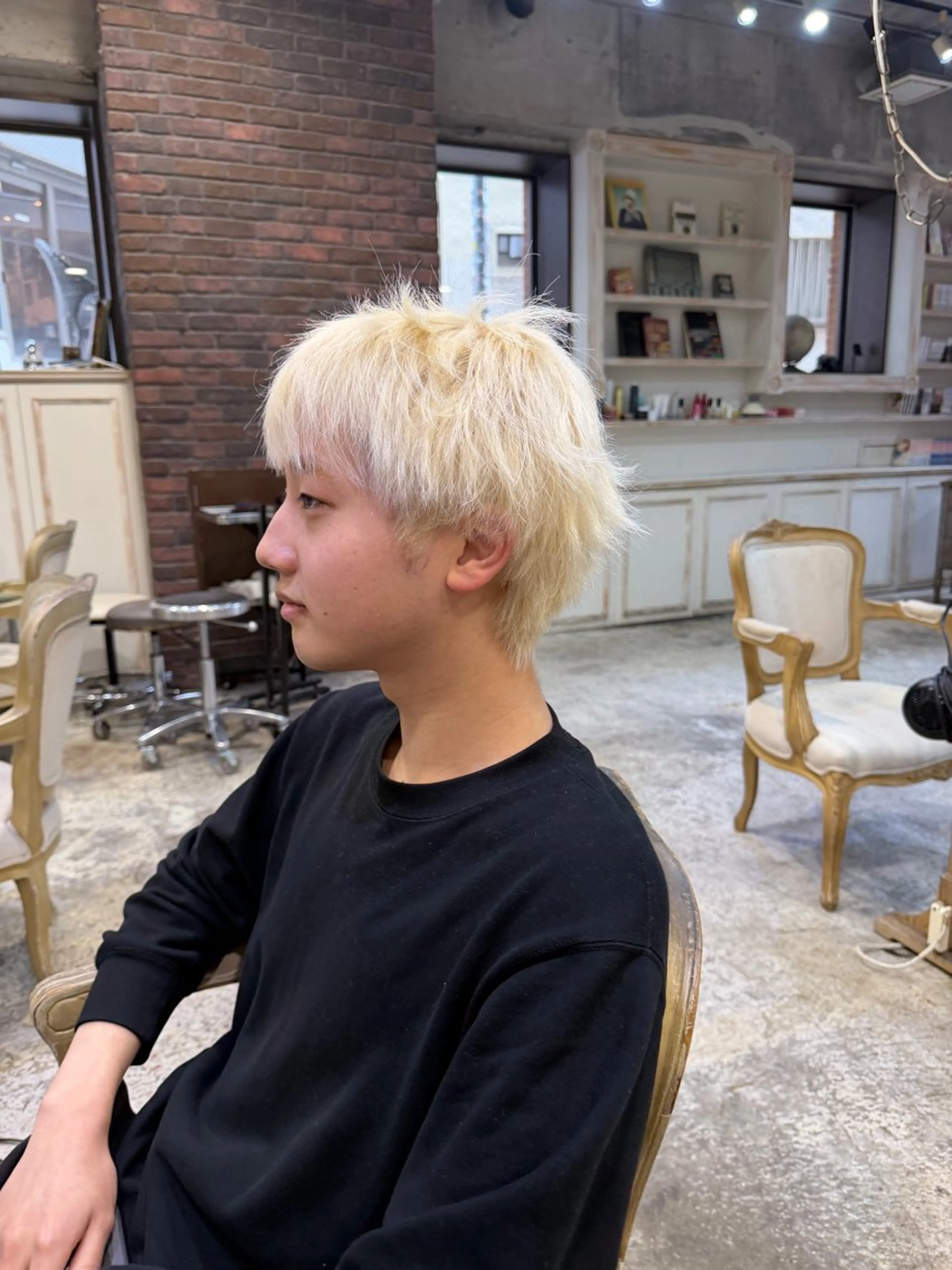 ショート ヘアカラー 💖艶ダメージレス激 可愛カラーKAO💖のヘアスタイル