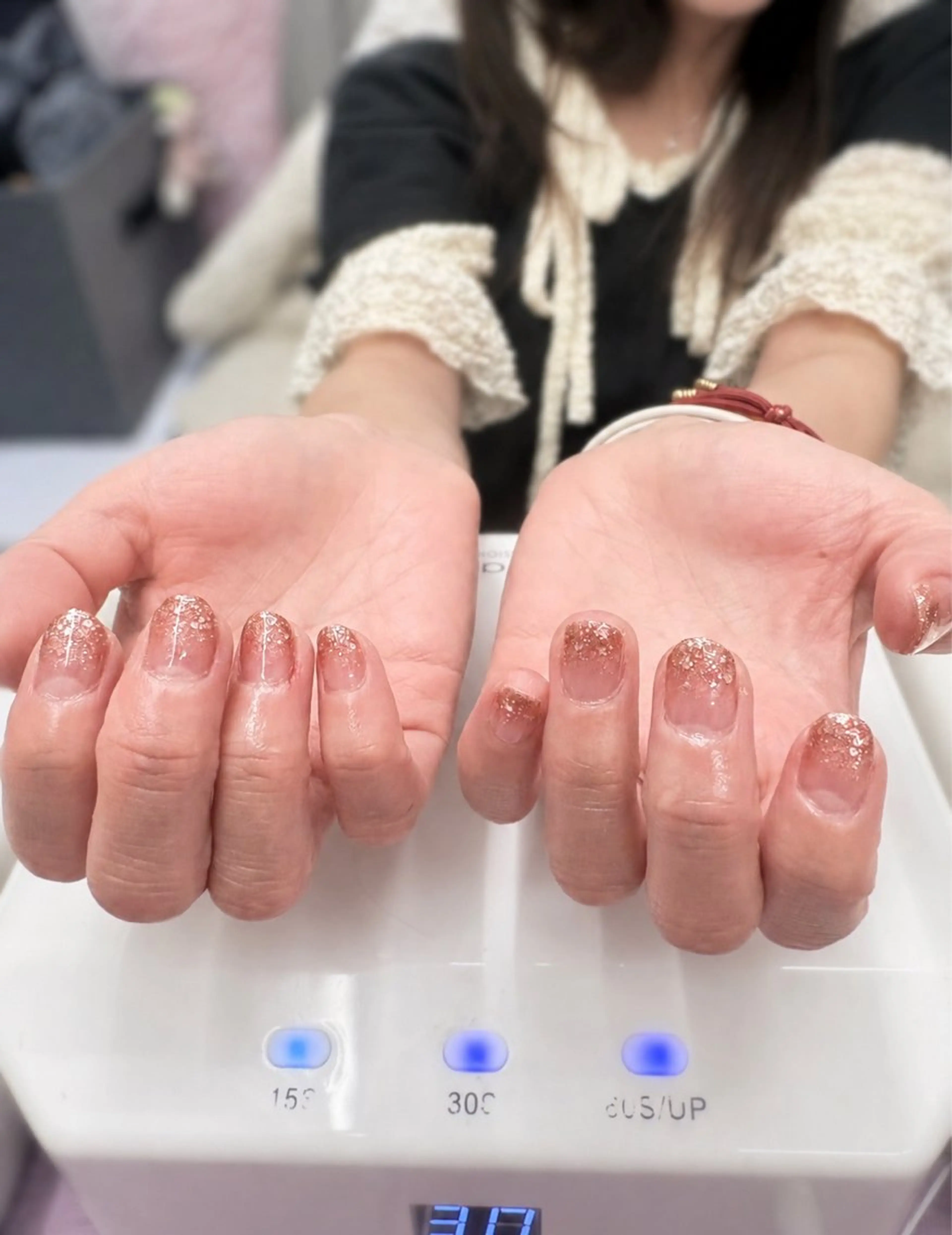ネイル ラメ(グリッター) ラメグラデーション ハンドネイル tsukiho ⊹nail𓂃☽･:のネイルデザイン