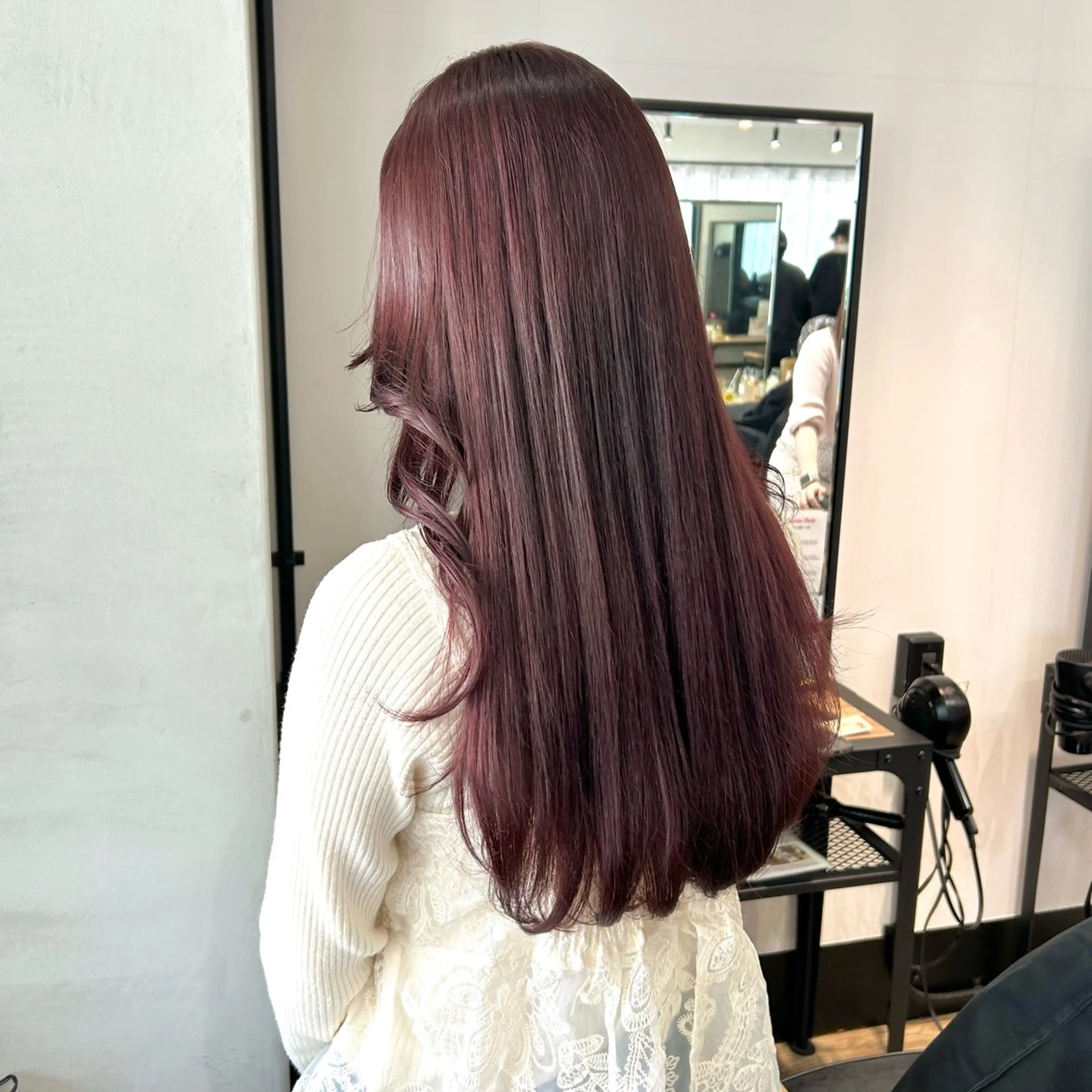 ロング カラー ヘアカラー トリートメント otoha✳︎ くすみカラーのヘアスタイル