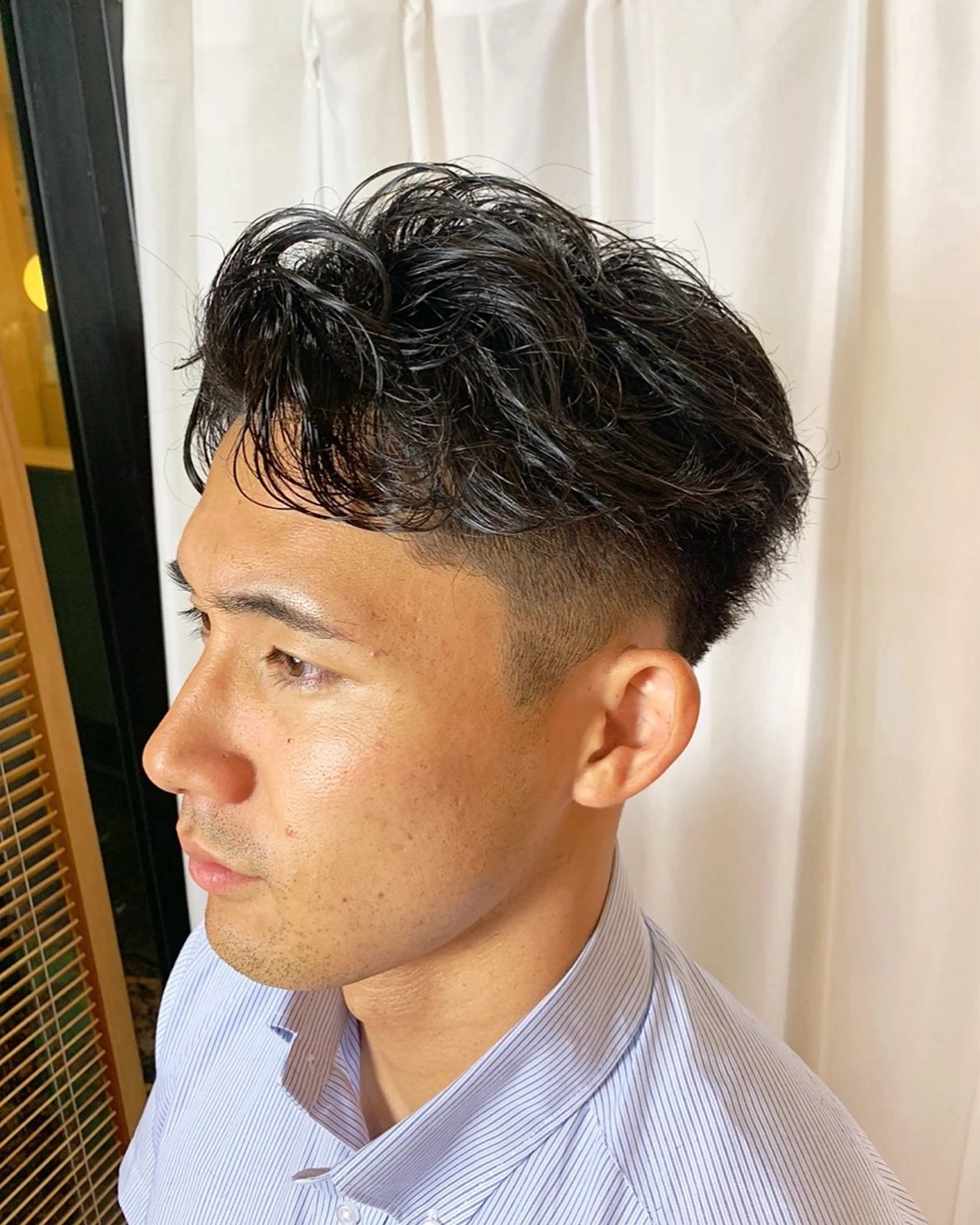 メンズ シミズ チハルのヘアスタイル