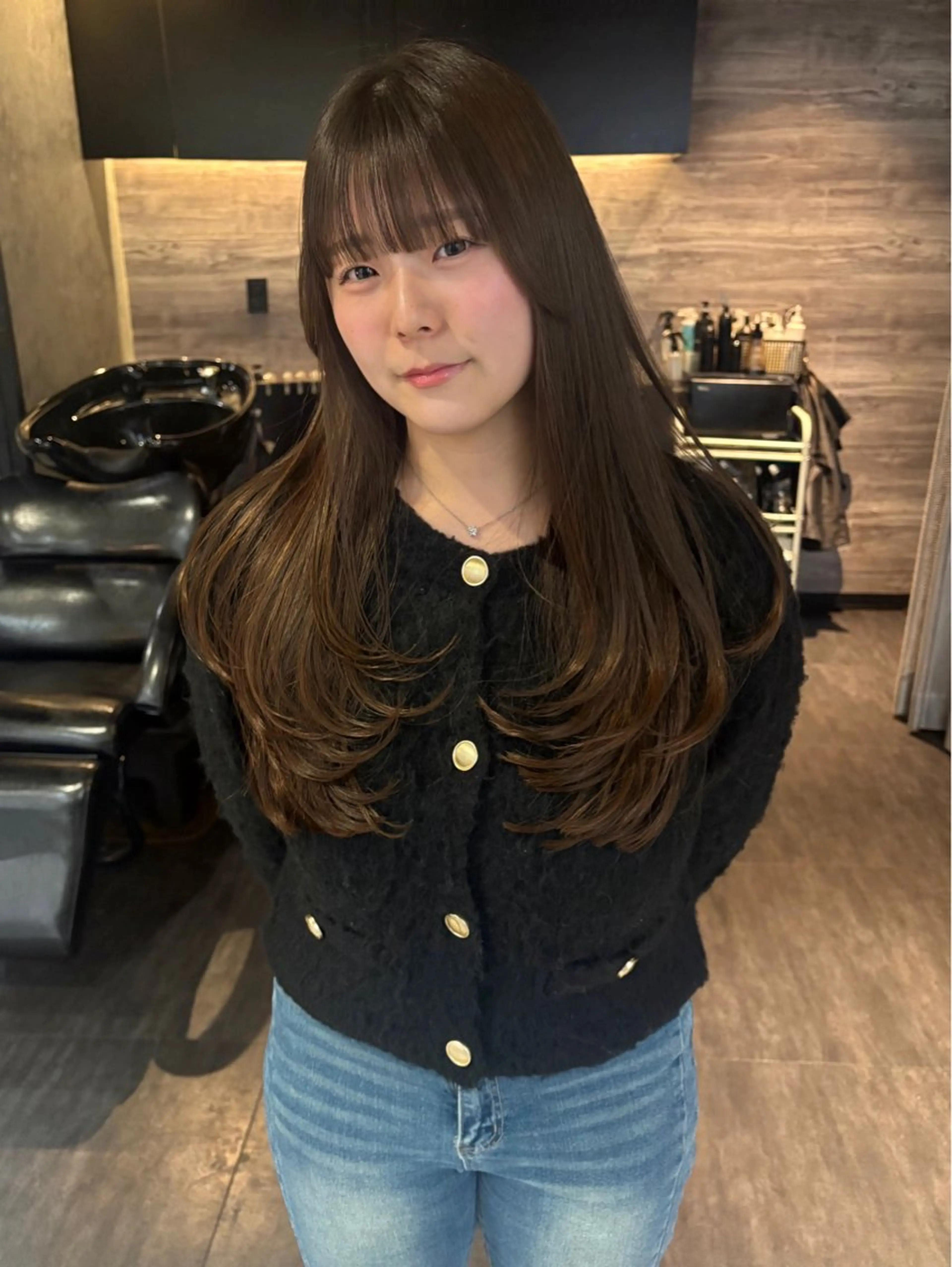 ロング ヘアカラー レイヤーカット/韓国 /艶髪/ダブルカラーのヘアスタイル