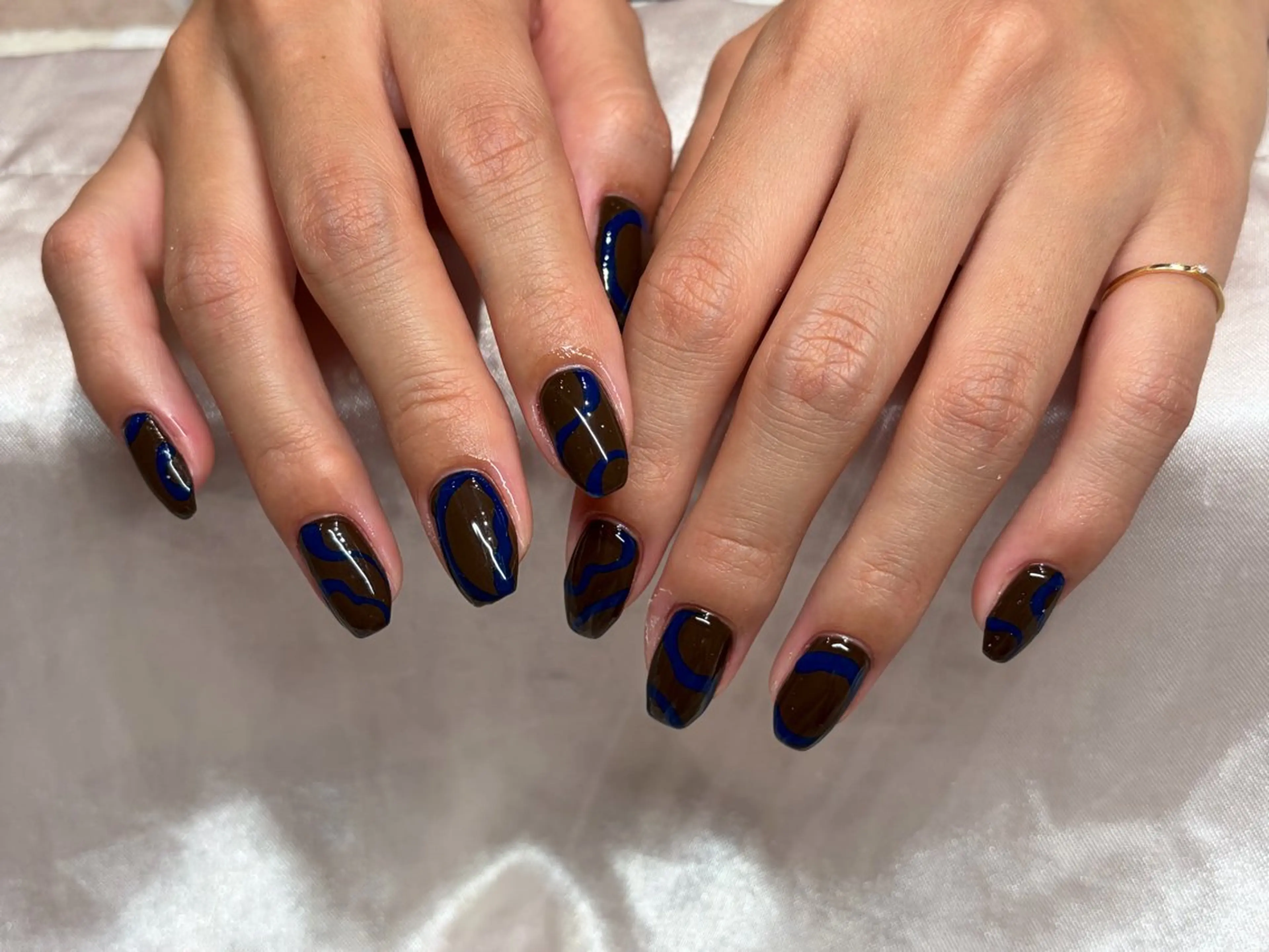 ネイル ハンドネイル Roy 心斎橋 IINUMAのネイルデザイン