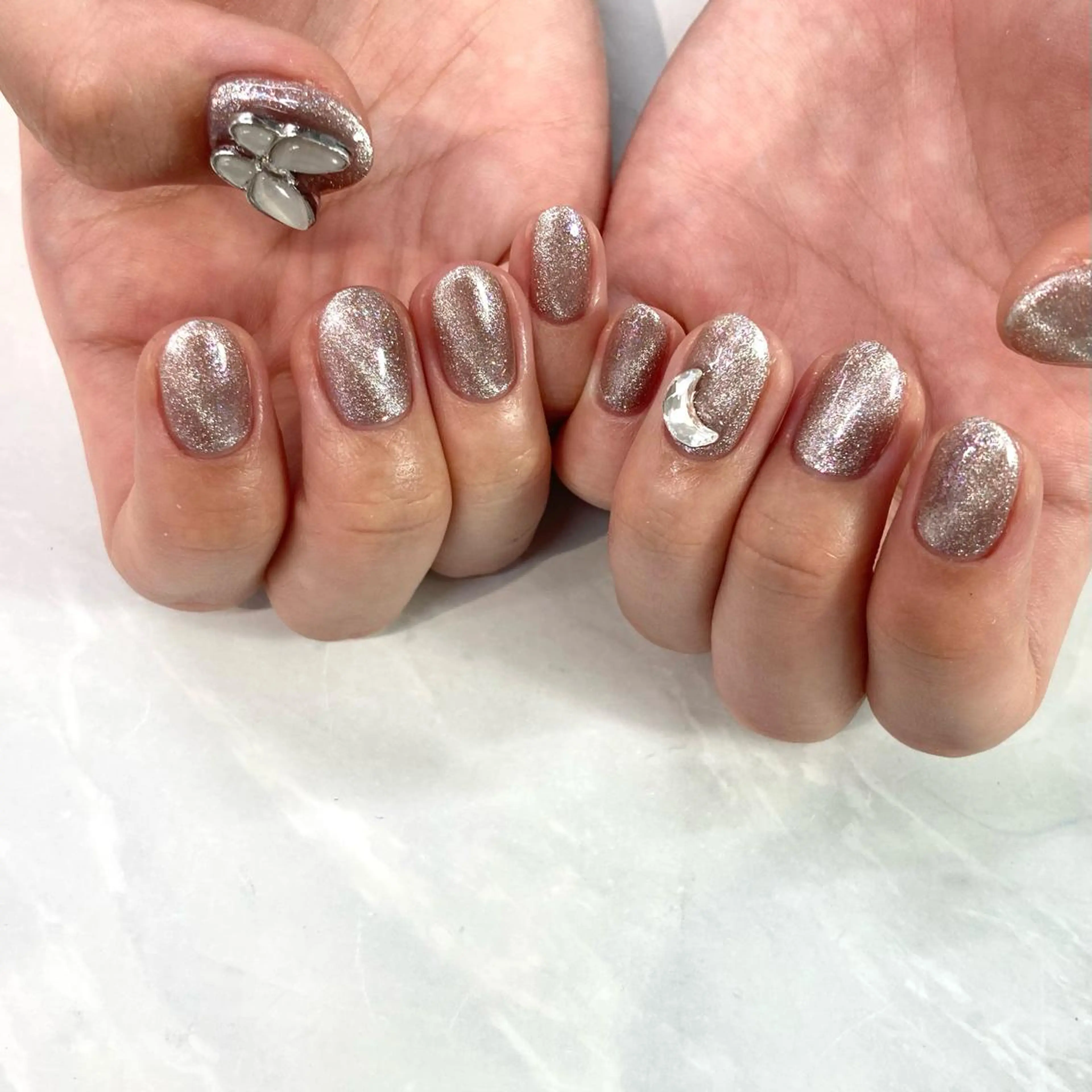 ネイル KODA308 Saoriのネイルデザイン