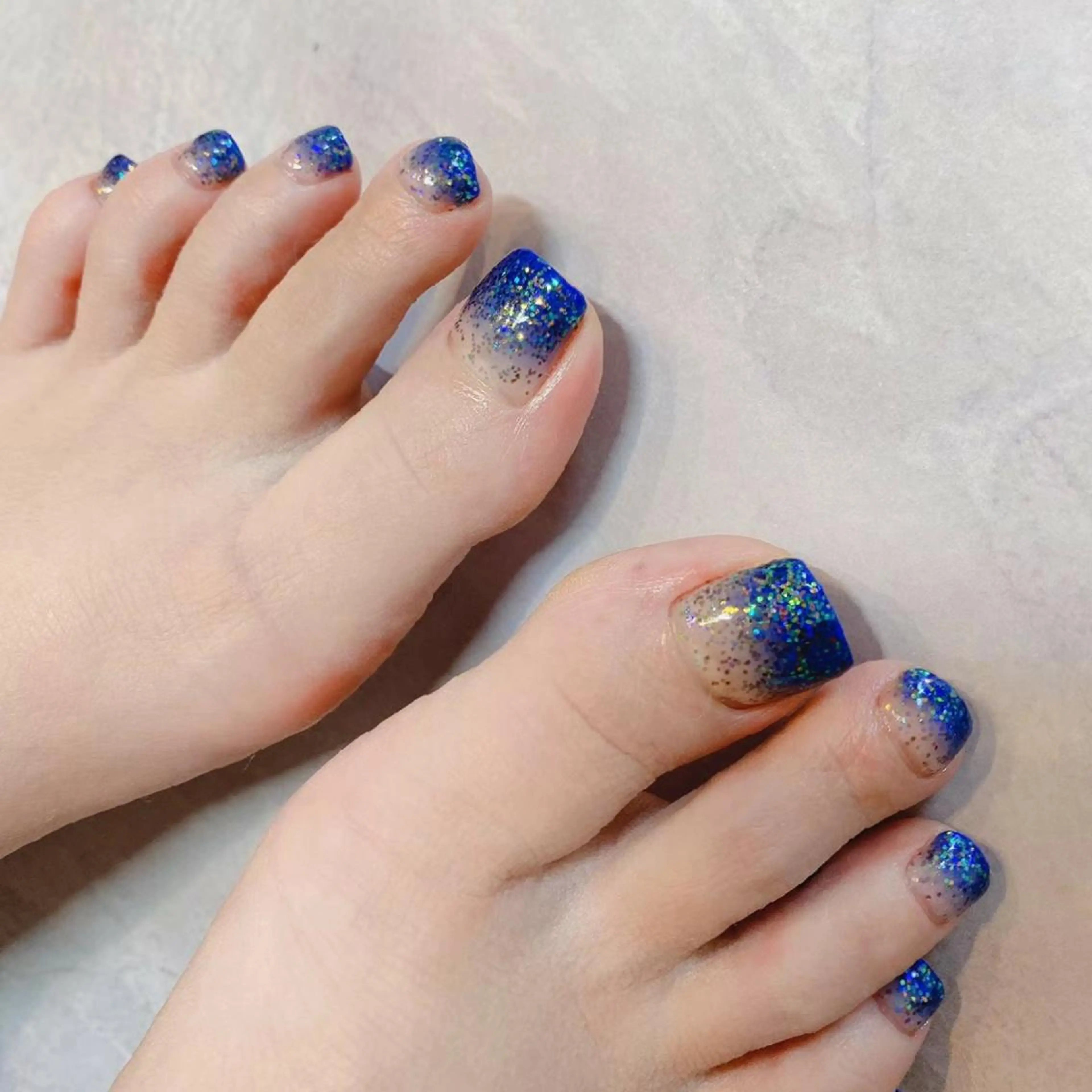 🐾フットワンカラー・ラメグラデーションジェルオフ無料・ケア込✨の写真