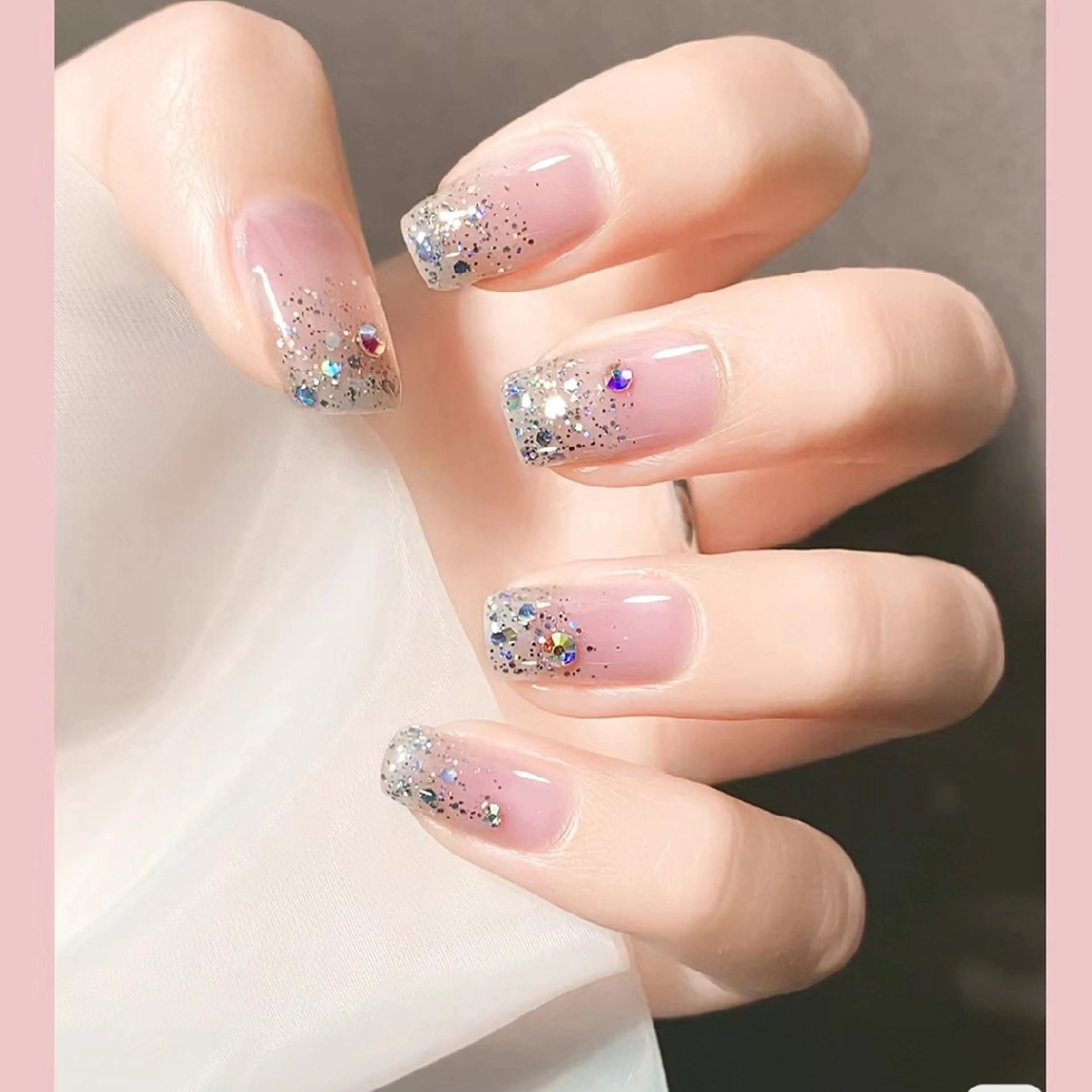 ネイル フィルイン・深爪矯正 長さ出し🎀のネイルデザイン