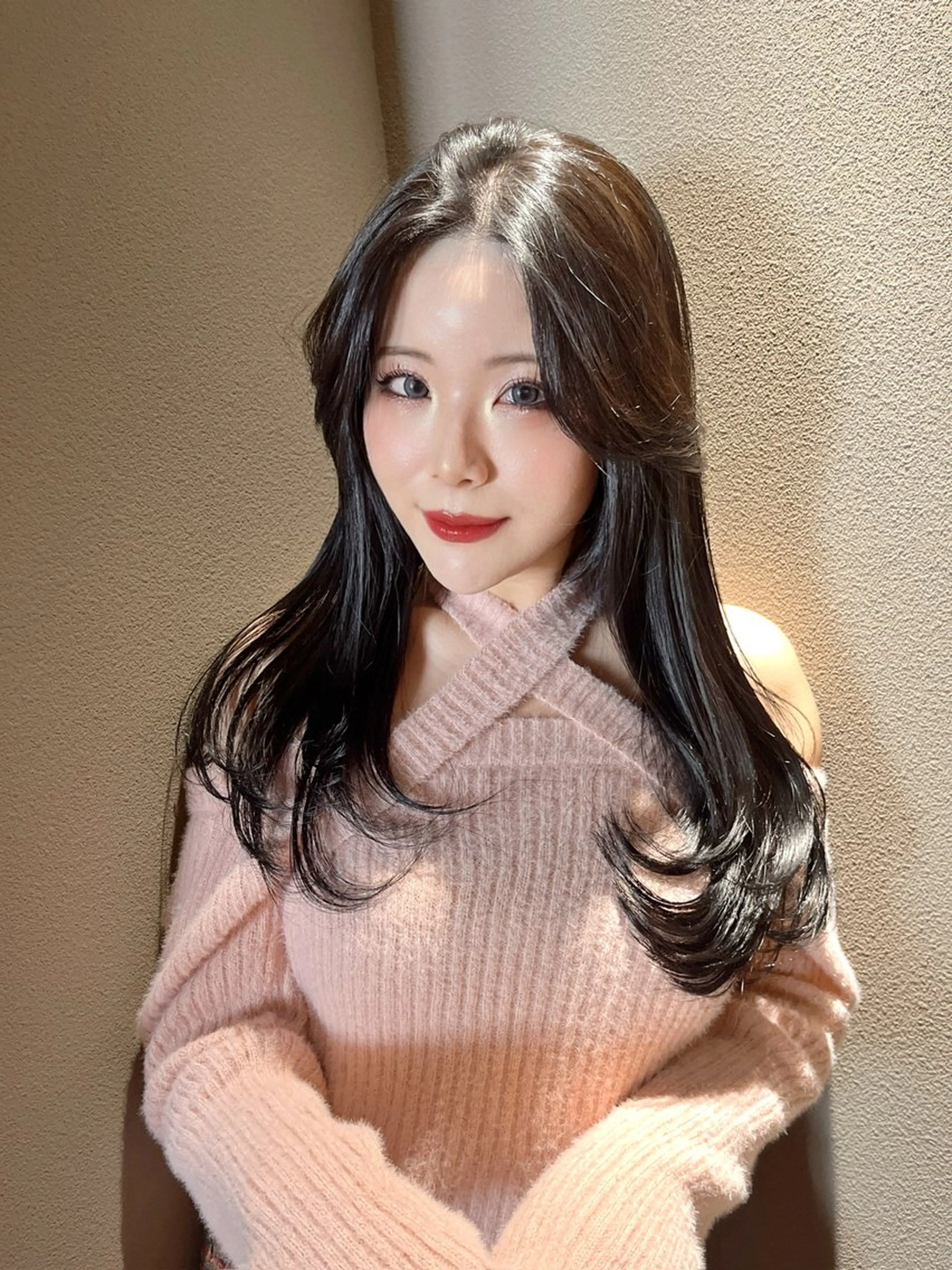 ロング カラー カット ヘアカラー トリートメント レイヤー/髪質改善 /透け感カラー/艶髪のヘアスタイル