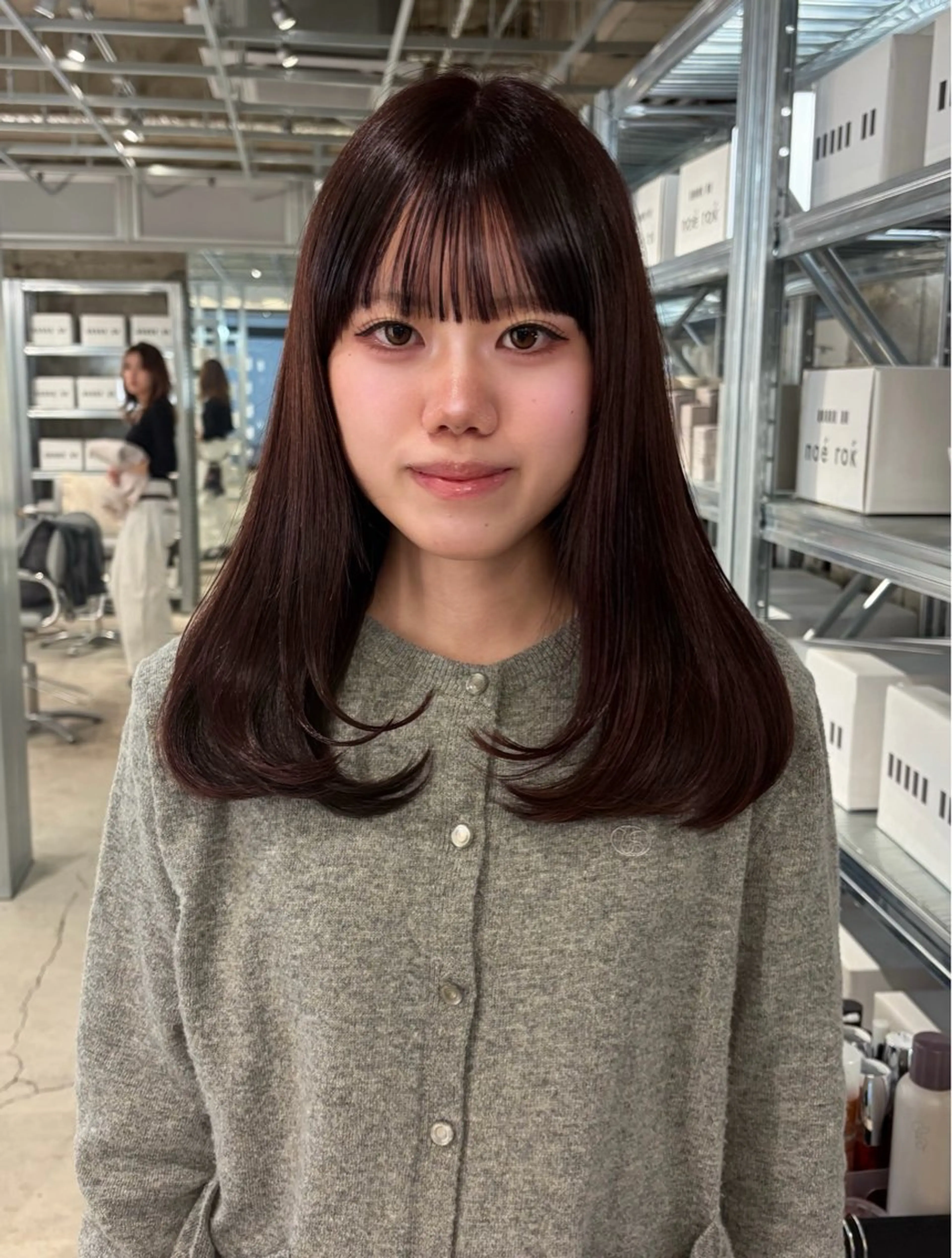 セミロング カラー カット ヘアカラー トリートメント ダブルカラー/レイヤ ーカット 🤍ゆきなのヘアスタイル