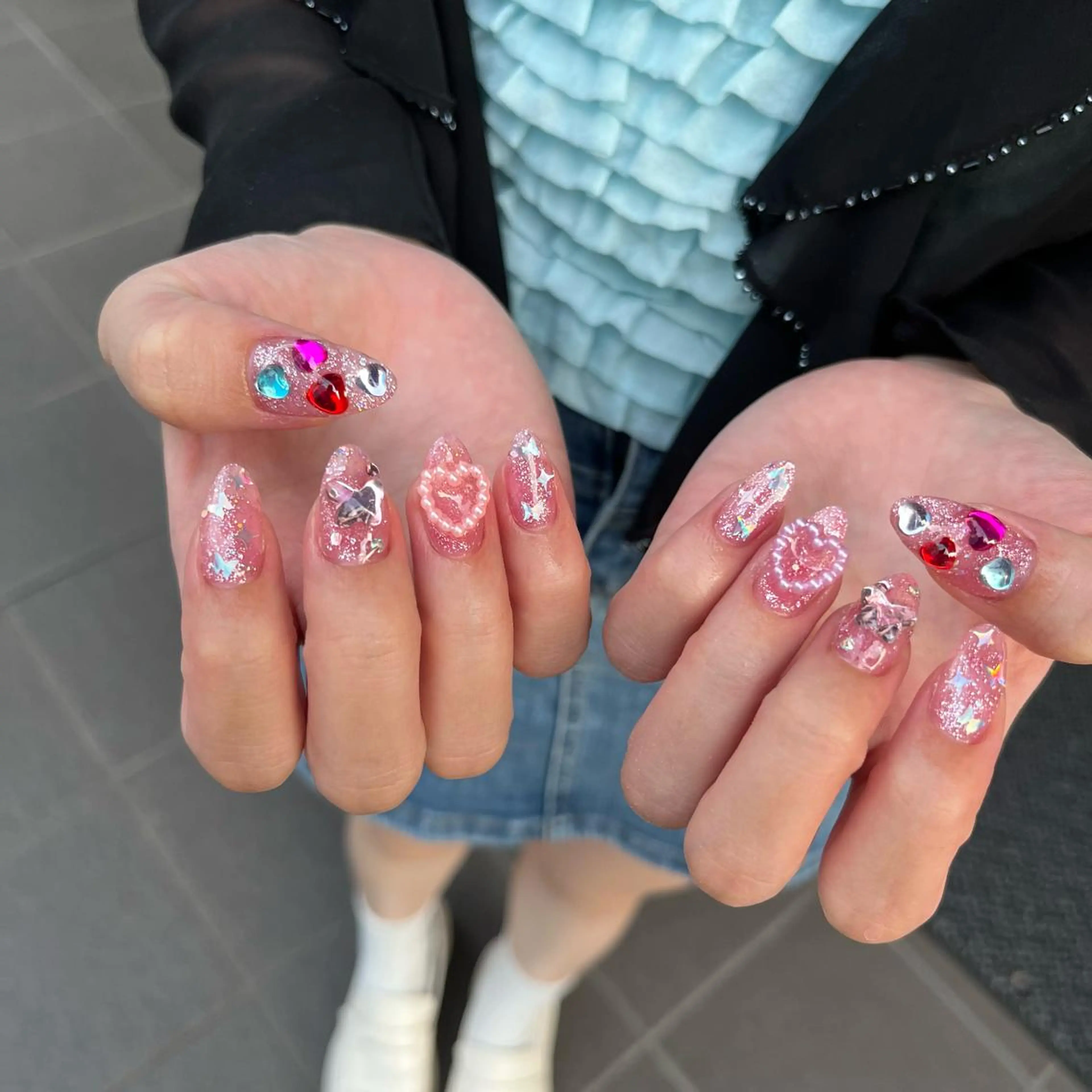 ネイル ハンドネイル ☁️BLITZ 🎀笠原雪音🎀のネイルデザイン