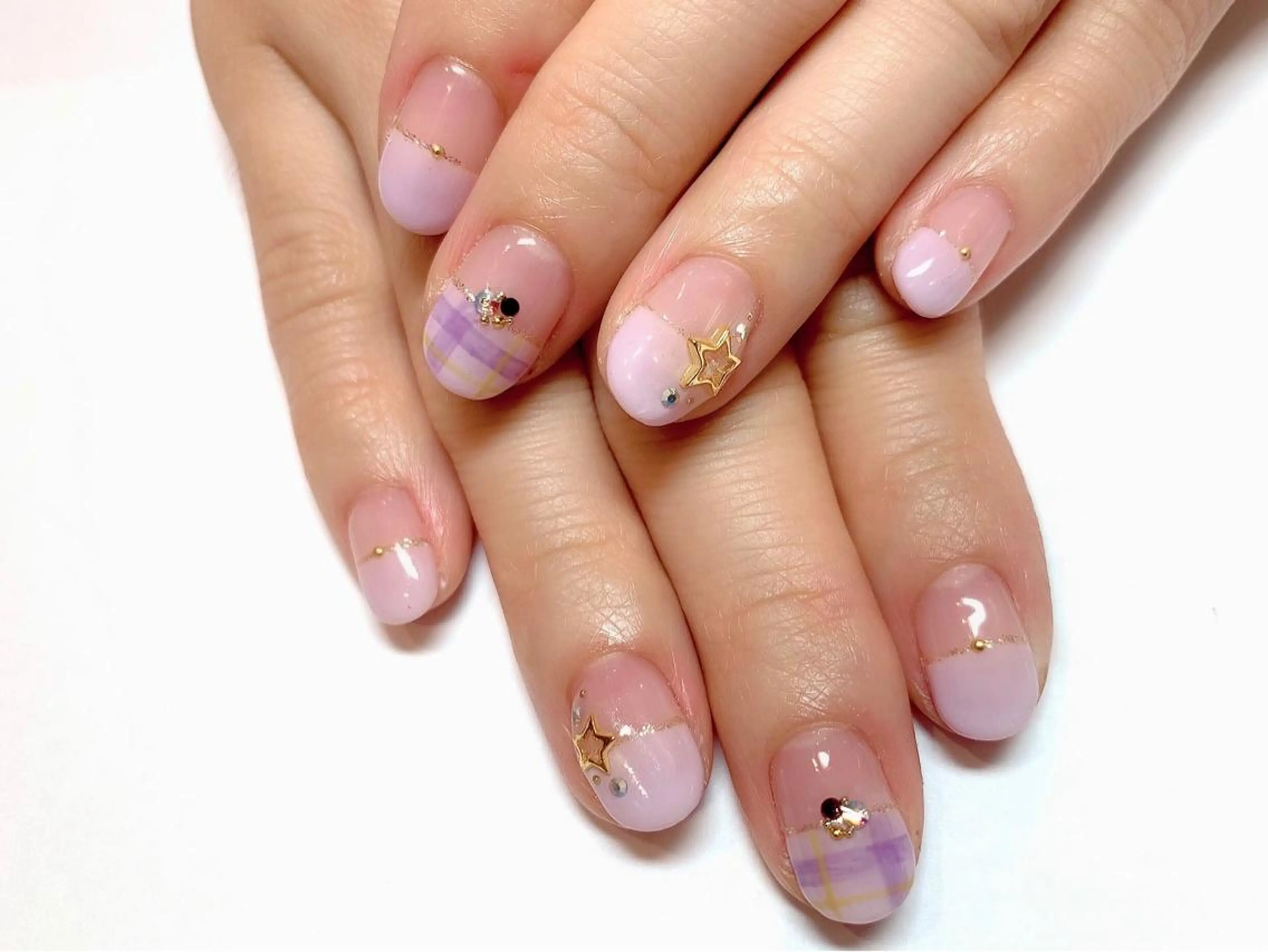 ネイル f'bloom  L’ecrinのネイルデザイン