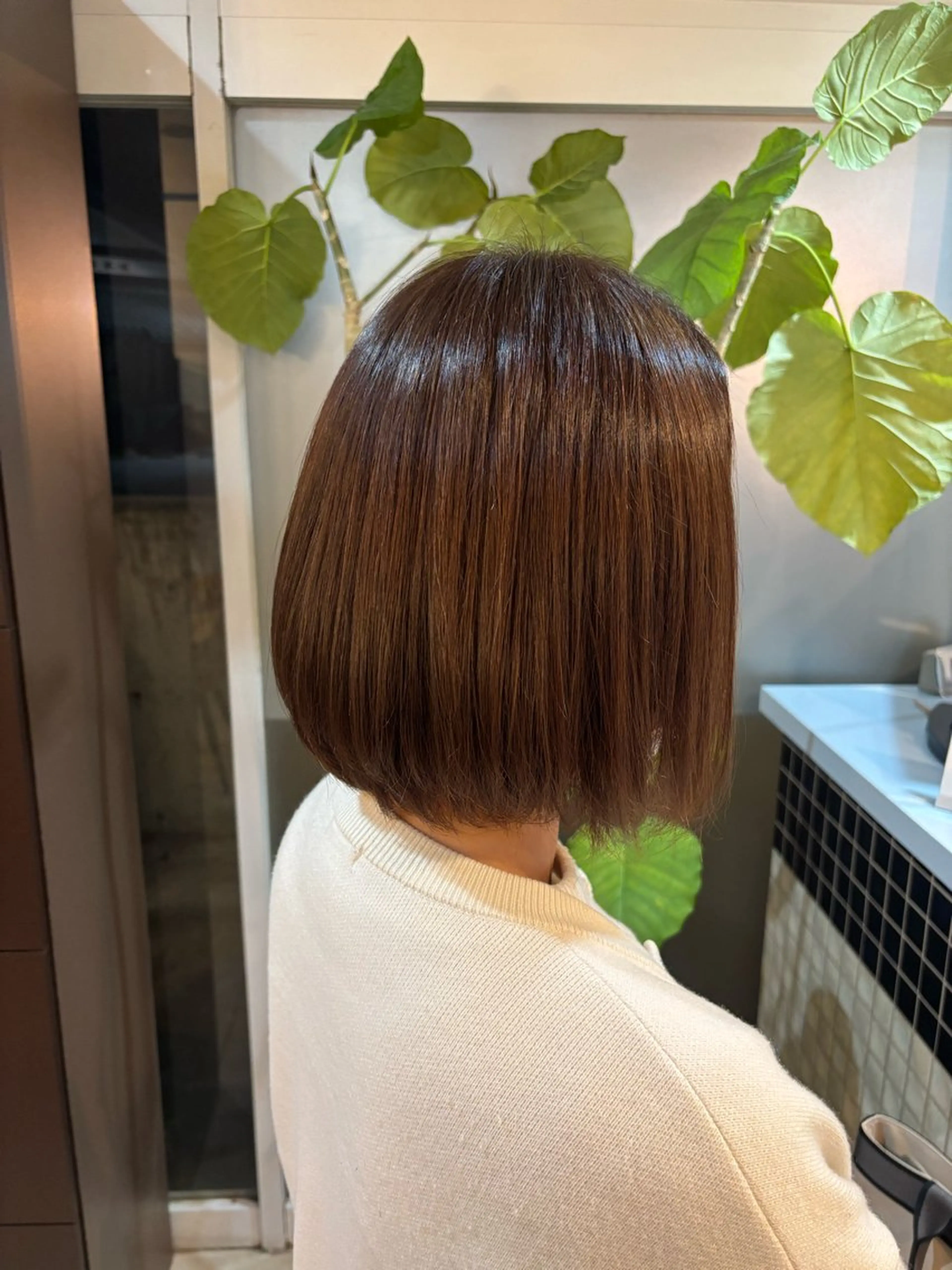 カラー 酒井 千遙のヘアスタイル