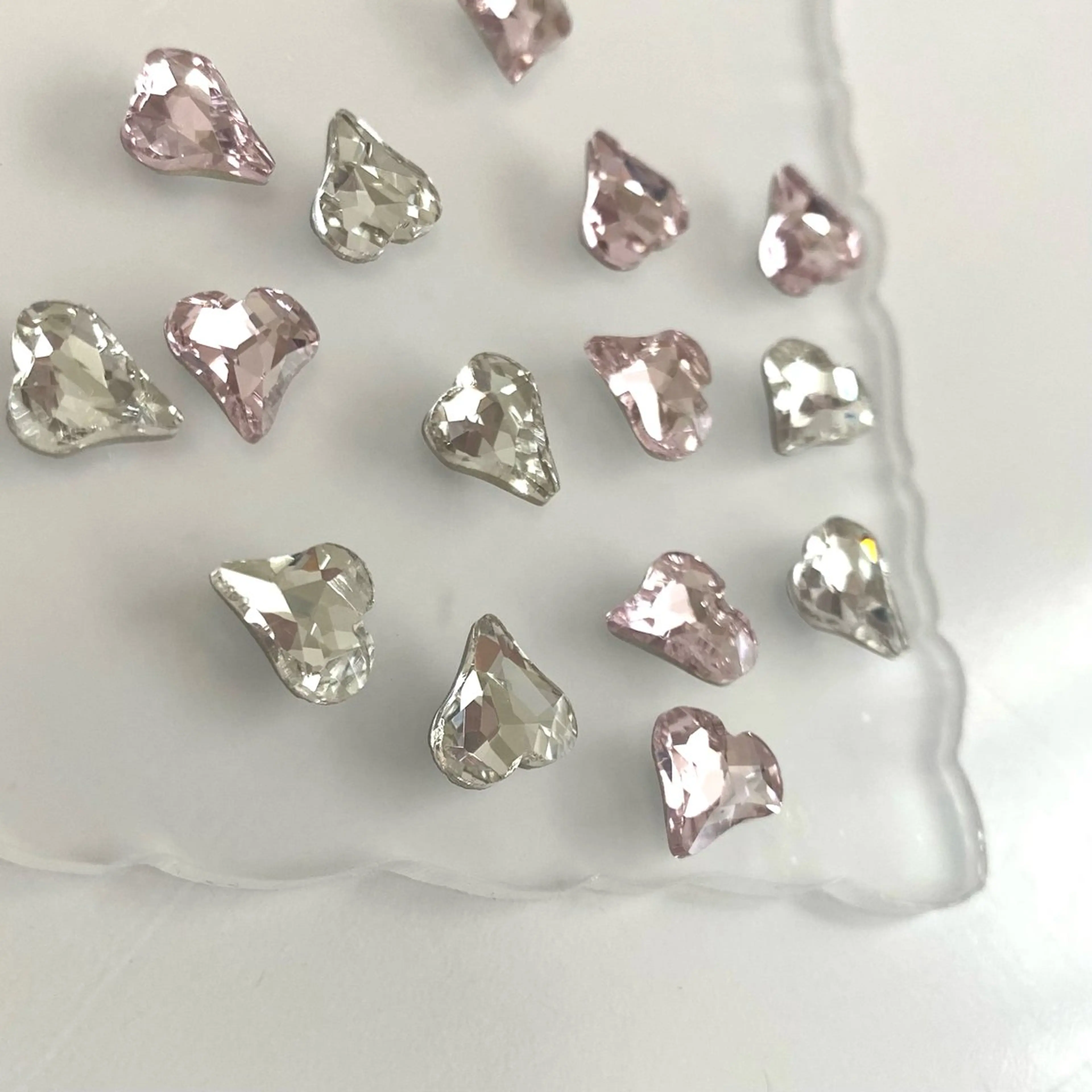 ネイル Aoi💅🏻 表参道のネイルデザイン