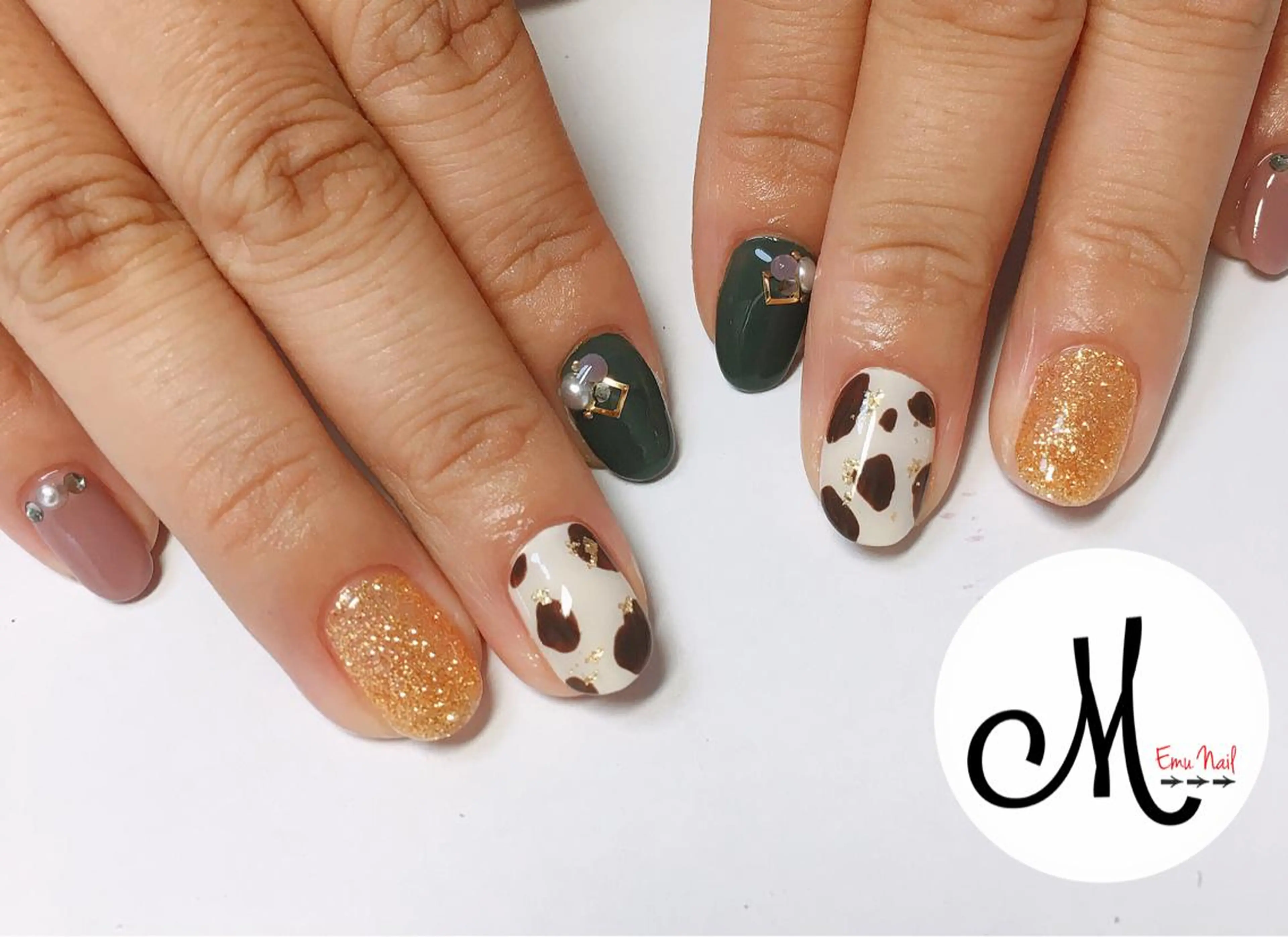 ネイル ハンドネイル Emu Nailのネイルデザイン