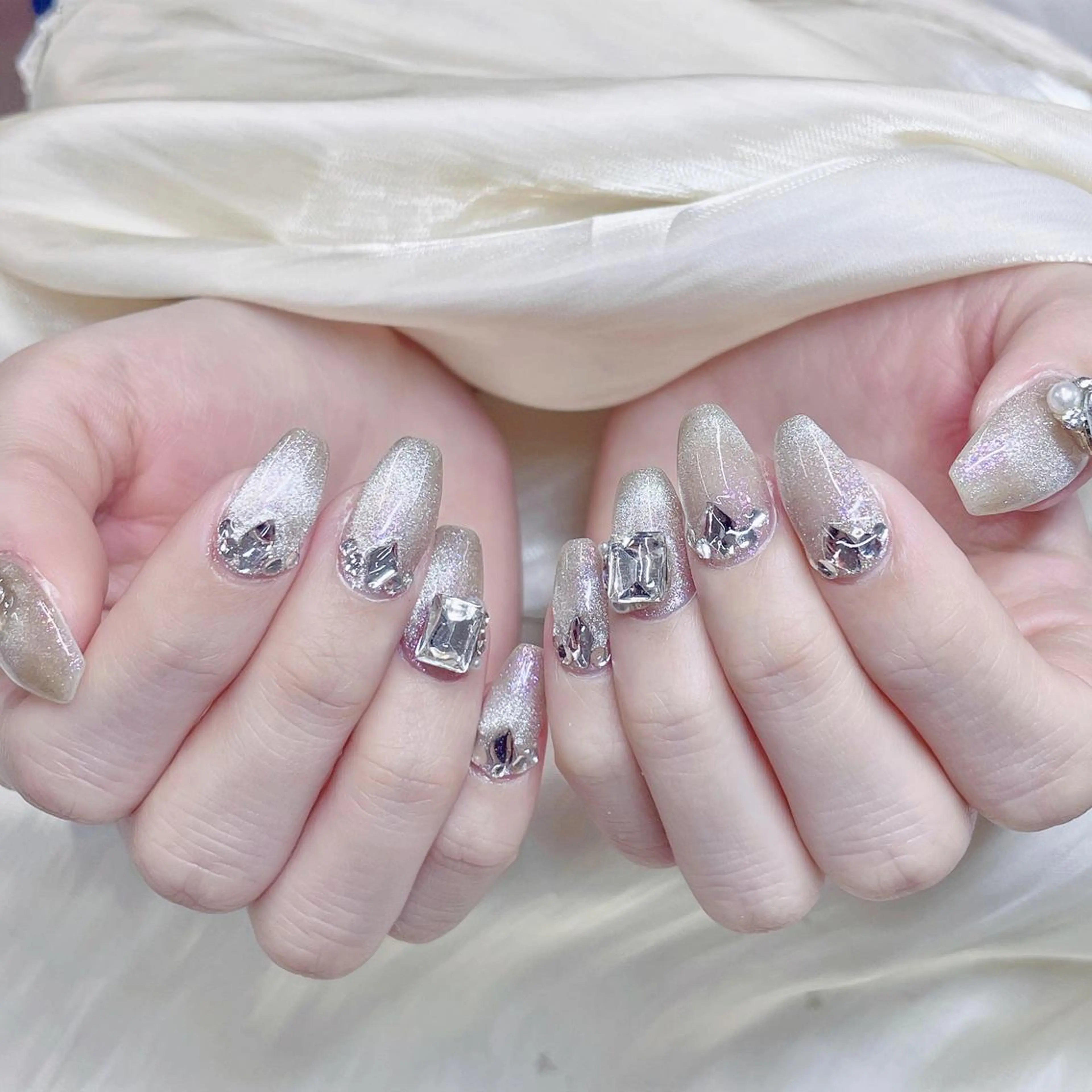 ネイル 🎀ゆうず 𝜗𝜚 ྀིのネイルデザイン