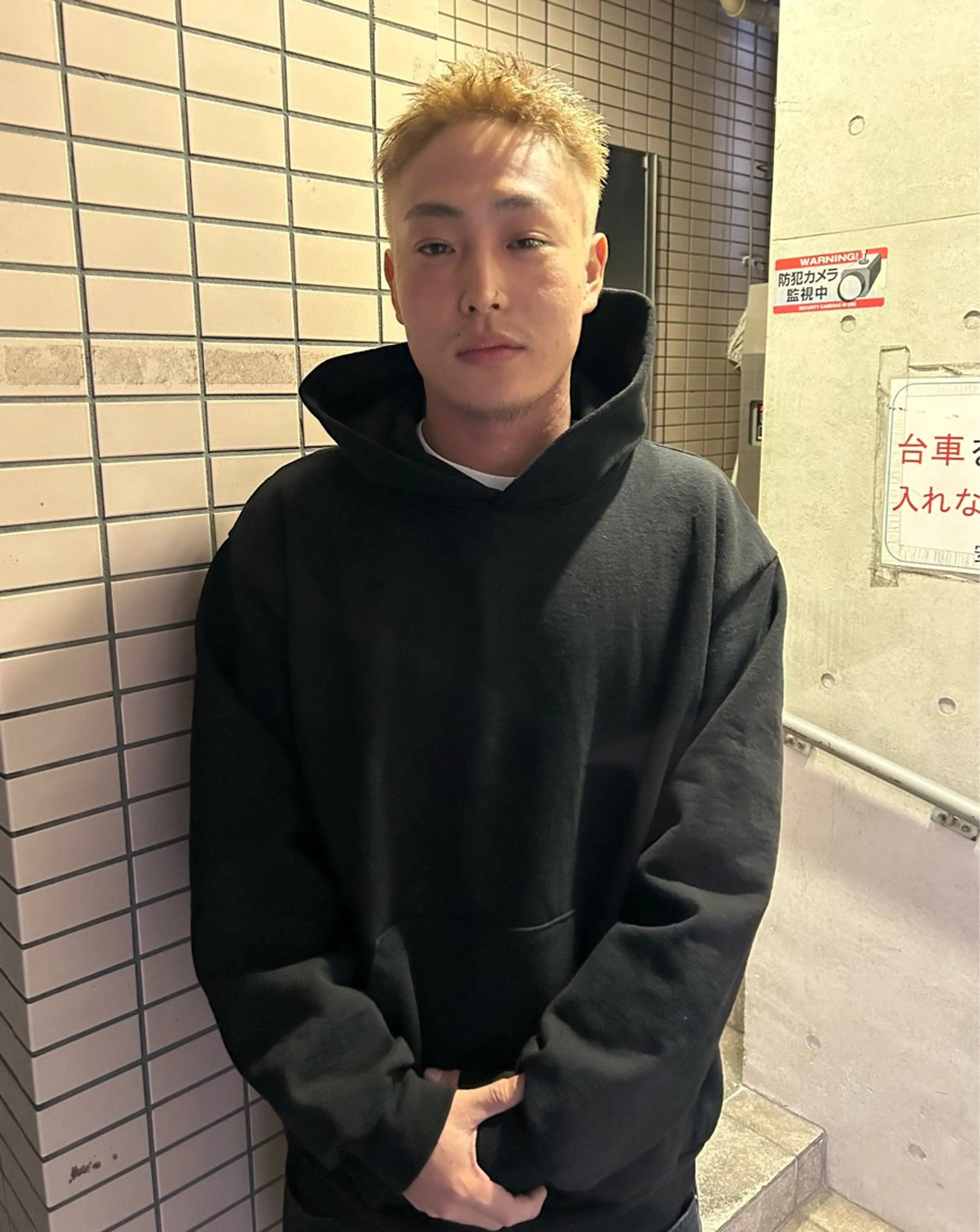 ショート カラー メンズ メンズブリーチ メンズハイライト メンズインナーカラー メンズパーマ プードルパーマ 💈メンズ短髪特化 ✂︎伊藤大輝💈のヘアスタイル