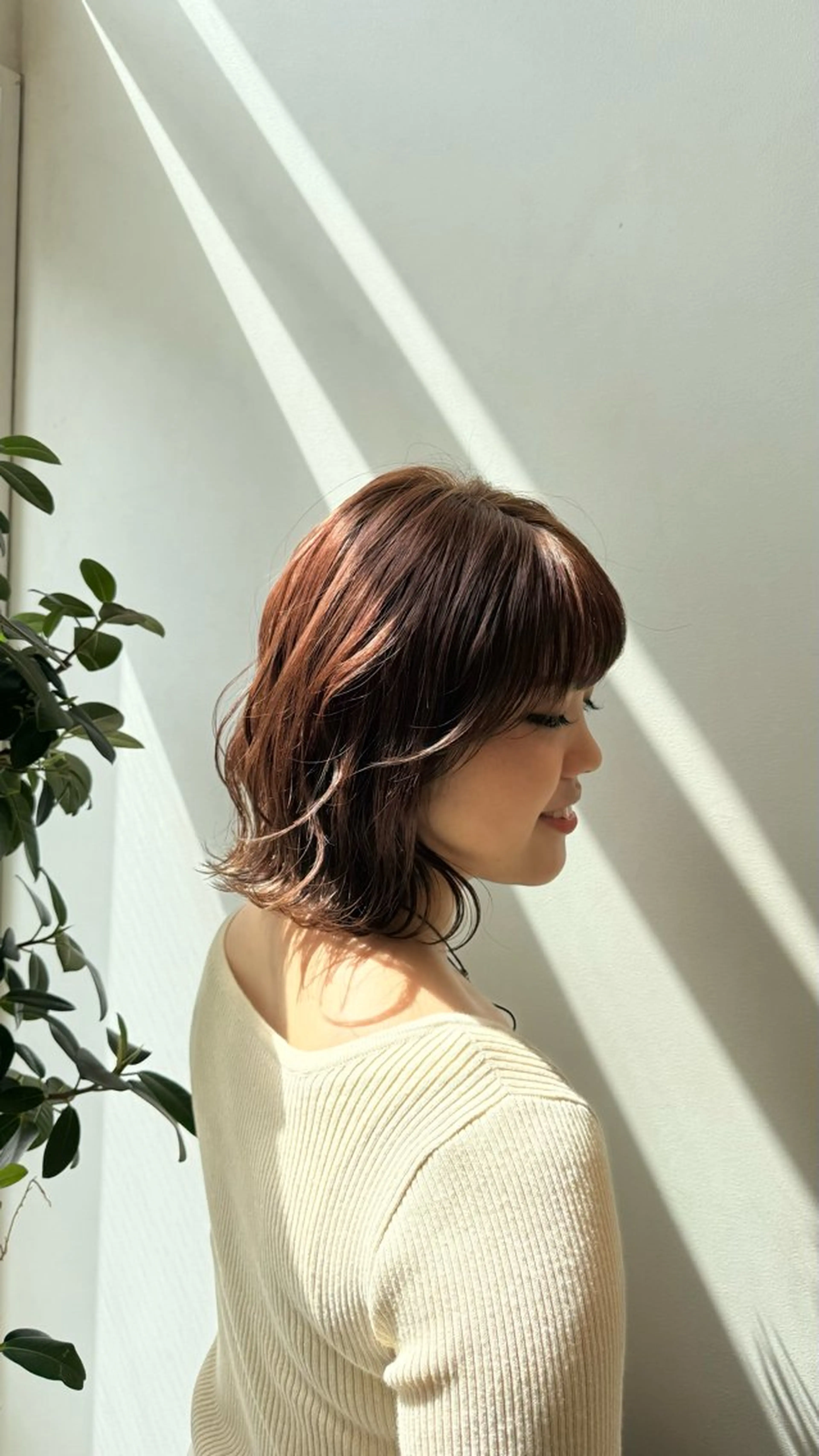 ミディアム 中野 百乃華のヘアスタイル