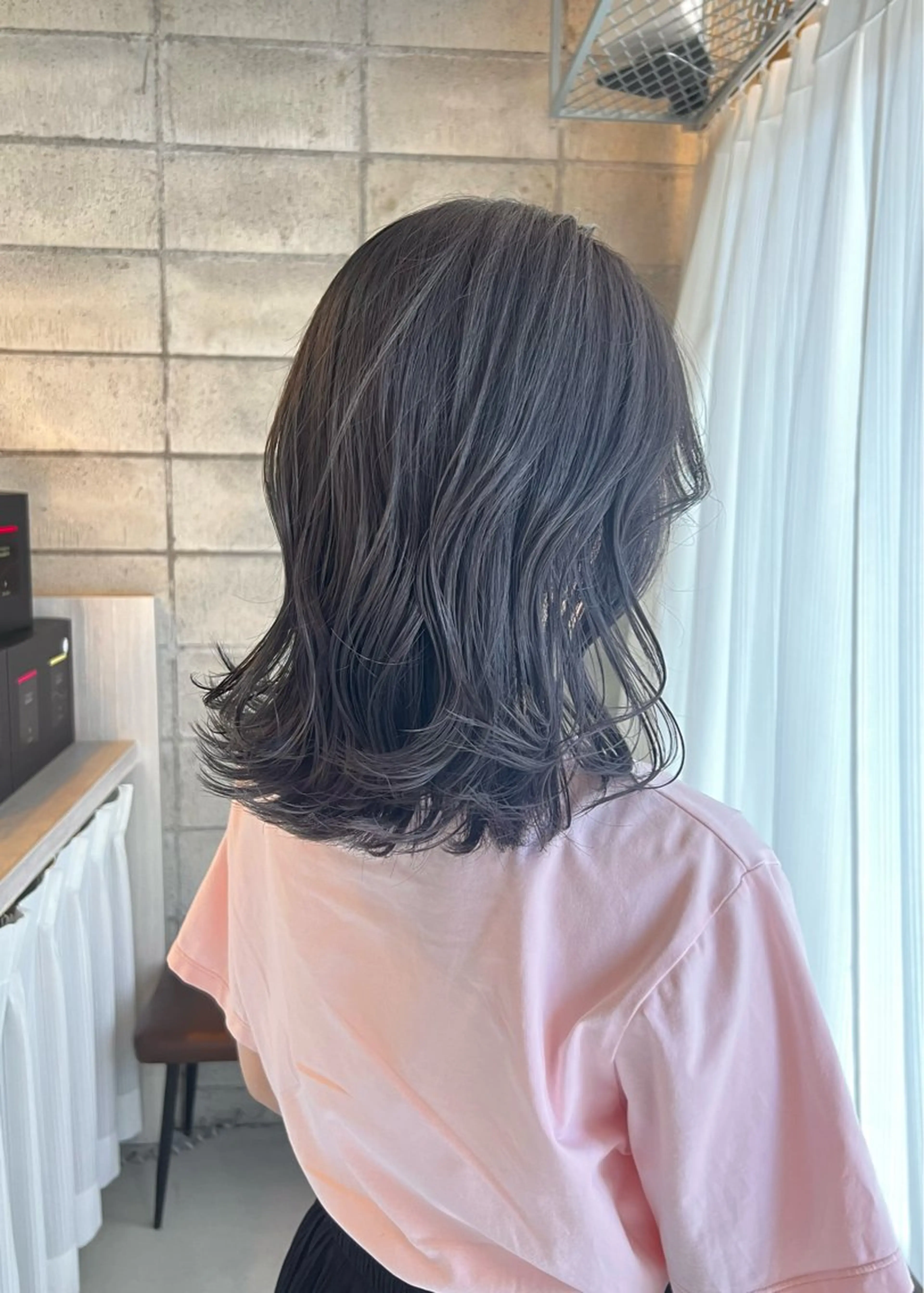 カラー 椎葉 みはるのヘアスタイル
