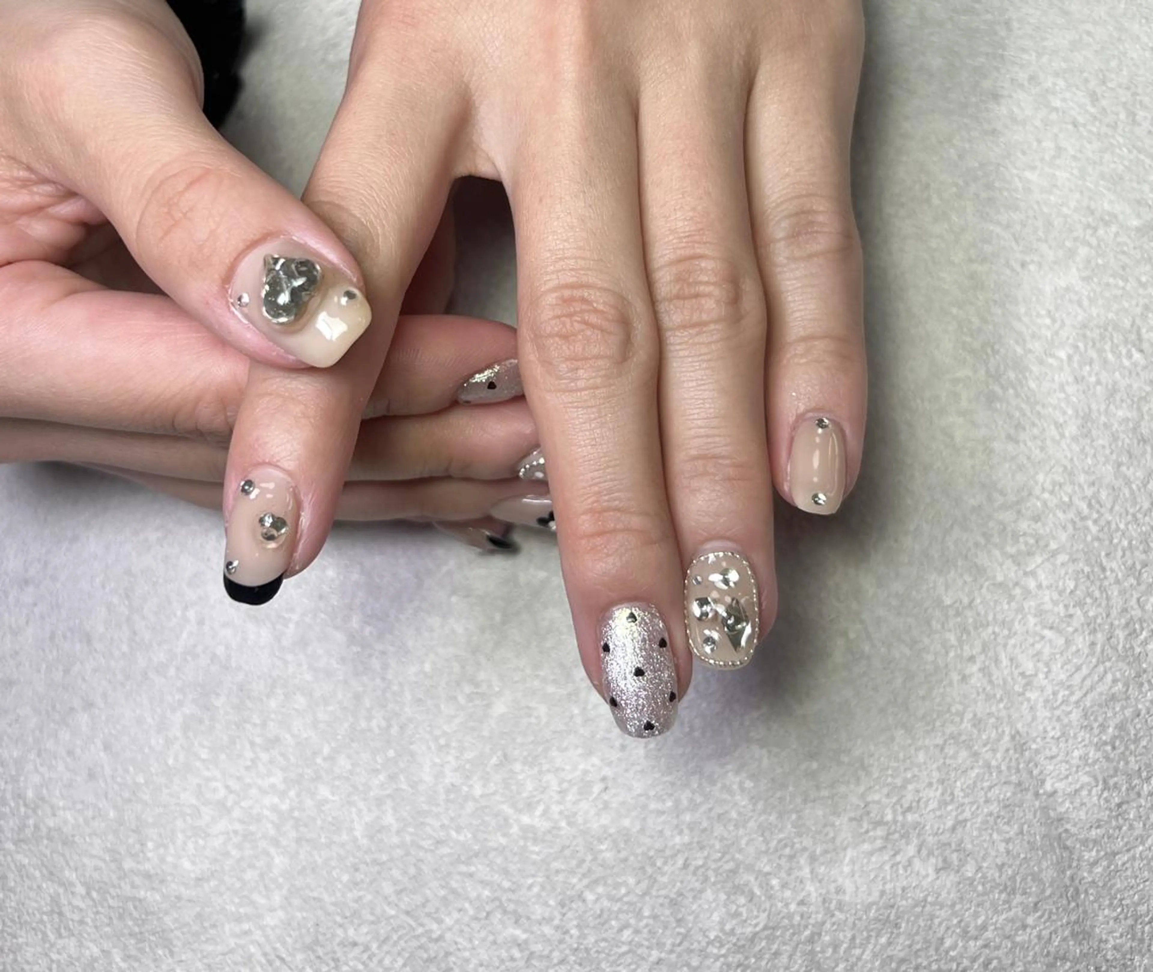 ネイル ネイリスト ハンのネイルデザイン