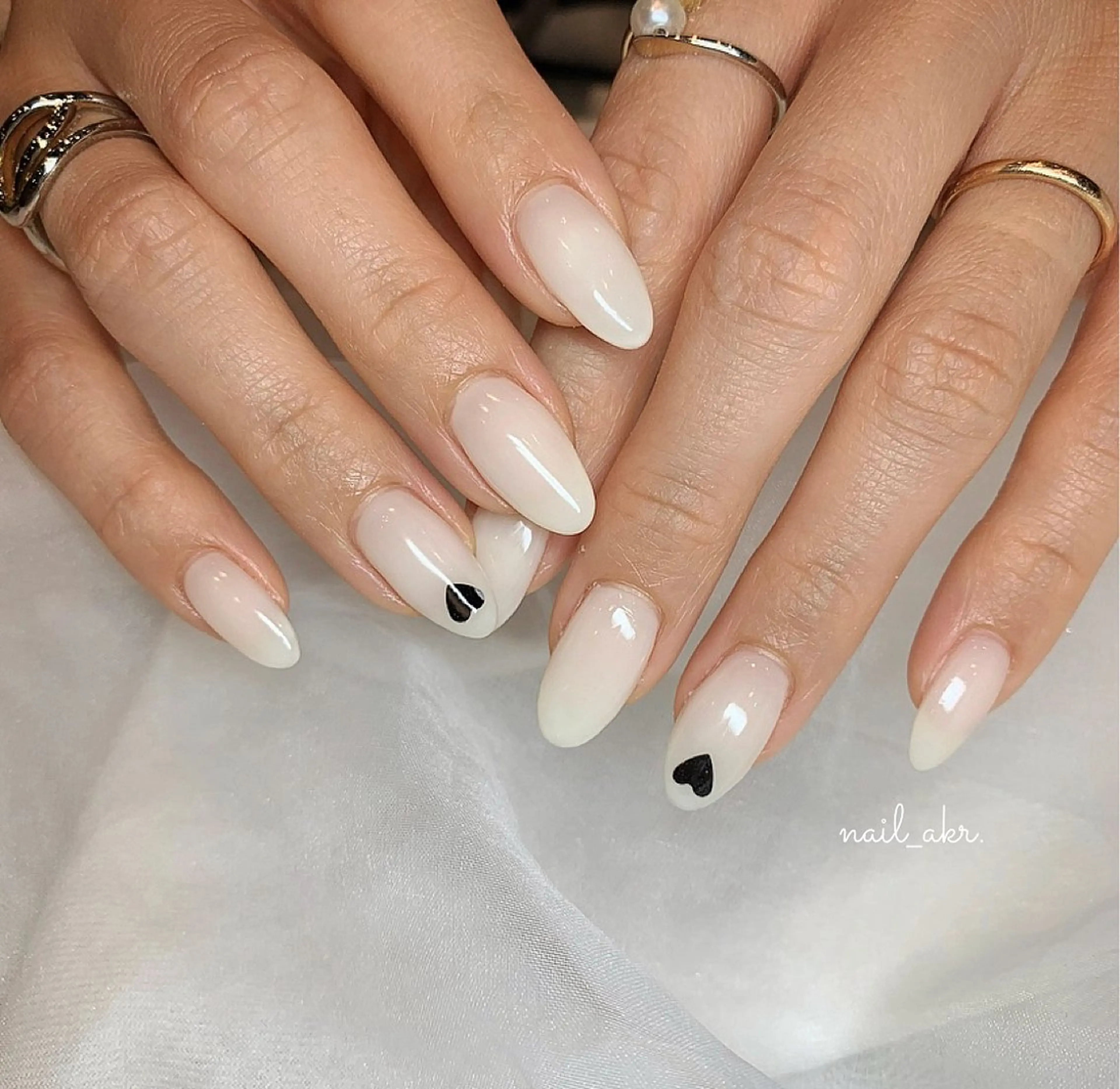 ネイル シンプルネイル ハンドネイル nailAVANCE akariのネイルデザイン