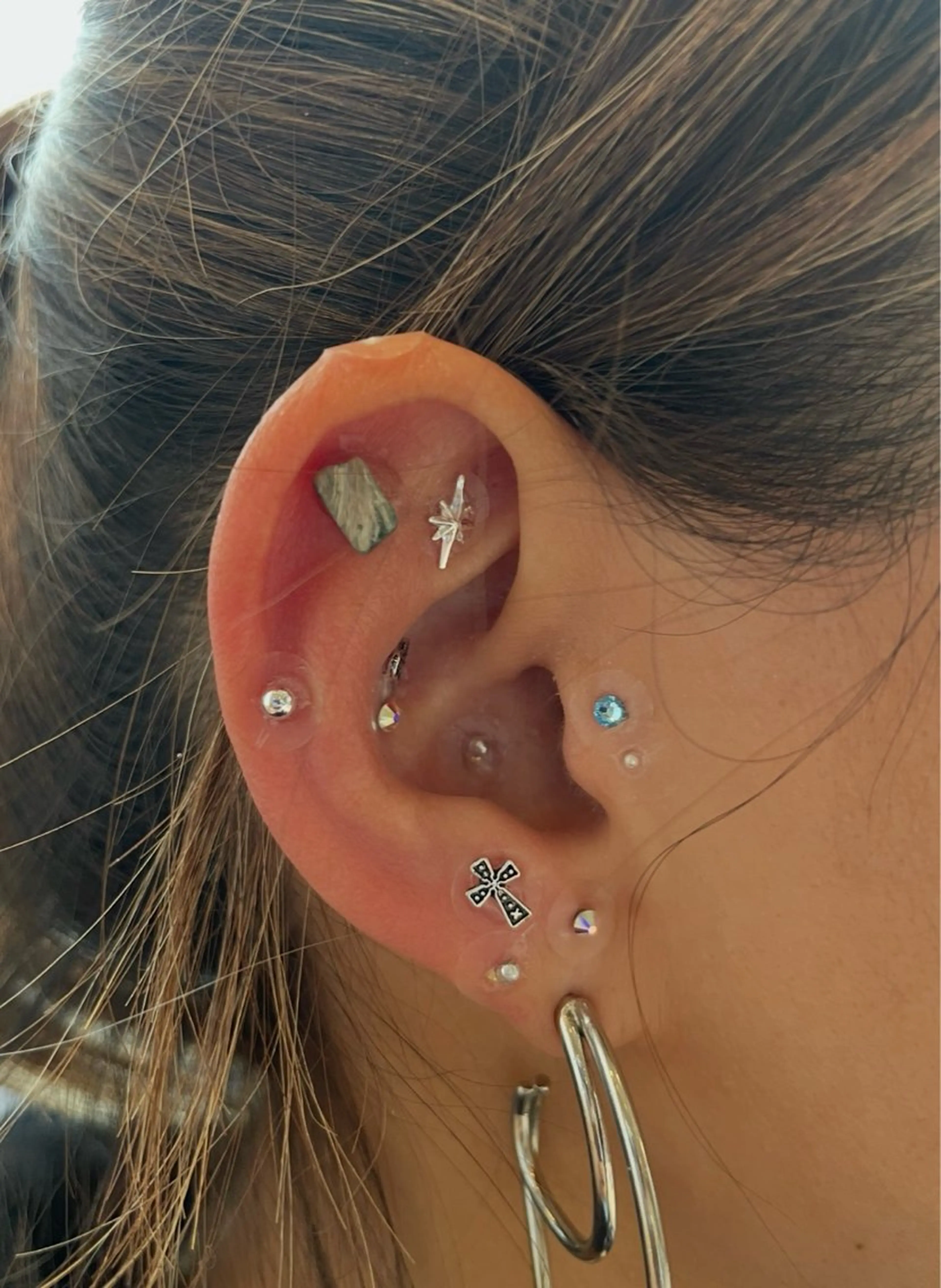 【お顔そりエステ・ 耳つぼ】いしいなみこのエステ・リラクイメージ