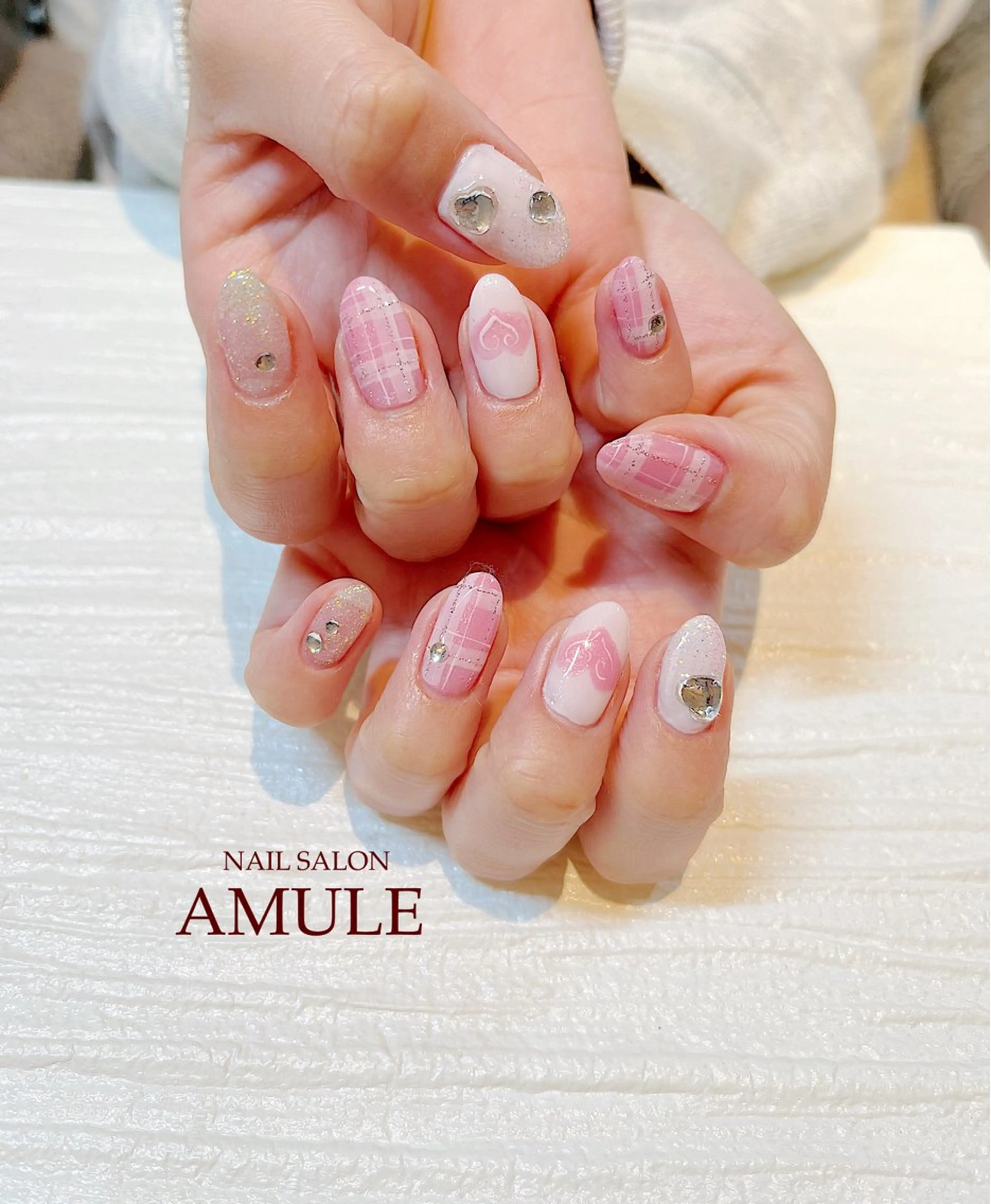ネイル アートネイル ハンドネイル NAILSALON AMULEのネイルデザイン