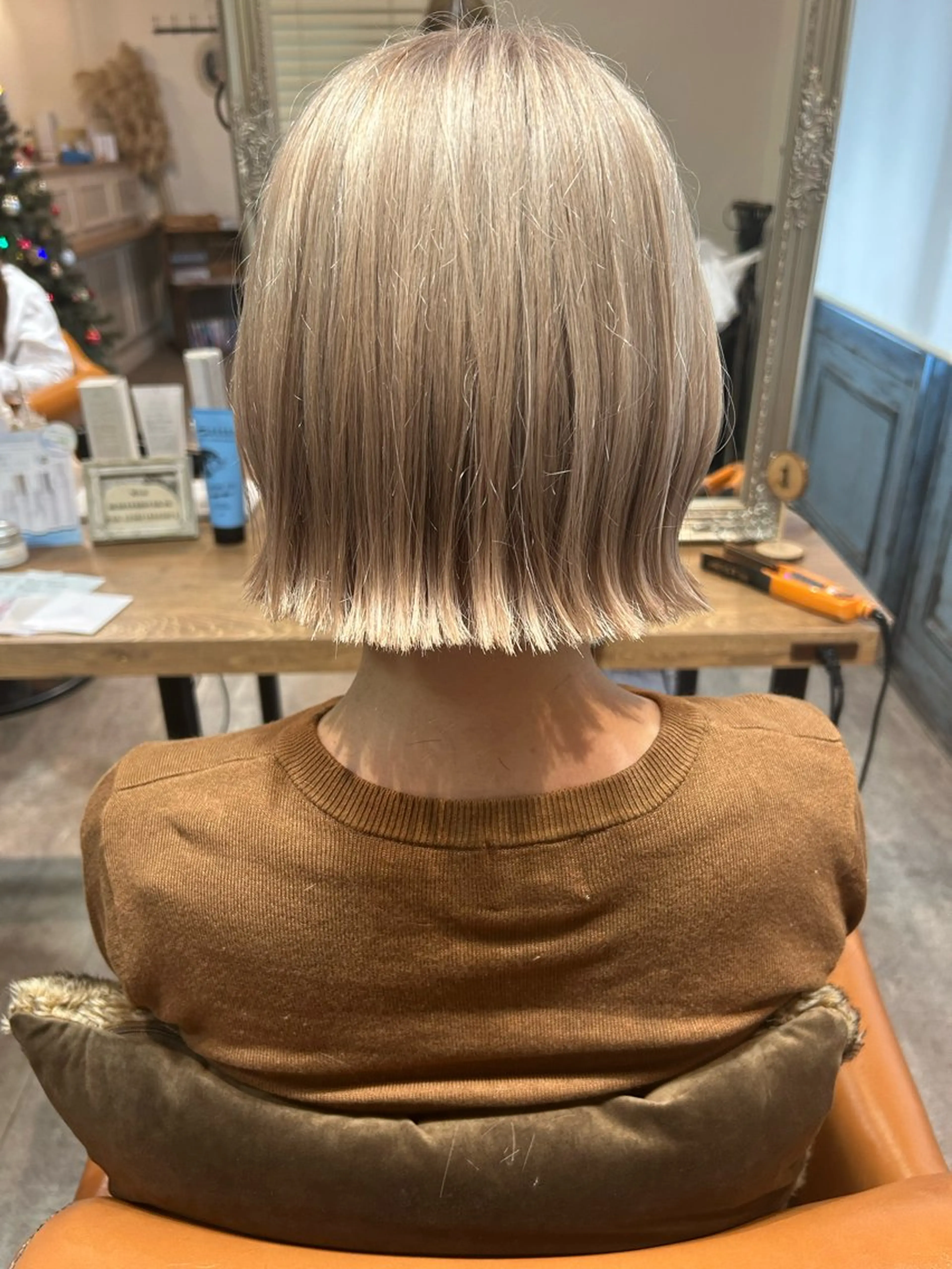 ショート 切りっぱなしボブ ボブ カット ヘアカラー トリートメント ボブ/暖色/透明 感カラー/Sachiのヘアスタイル