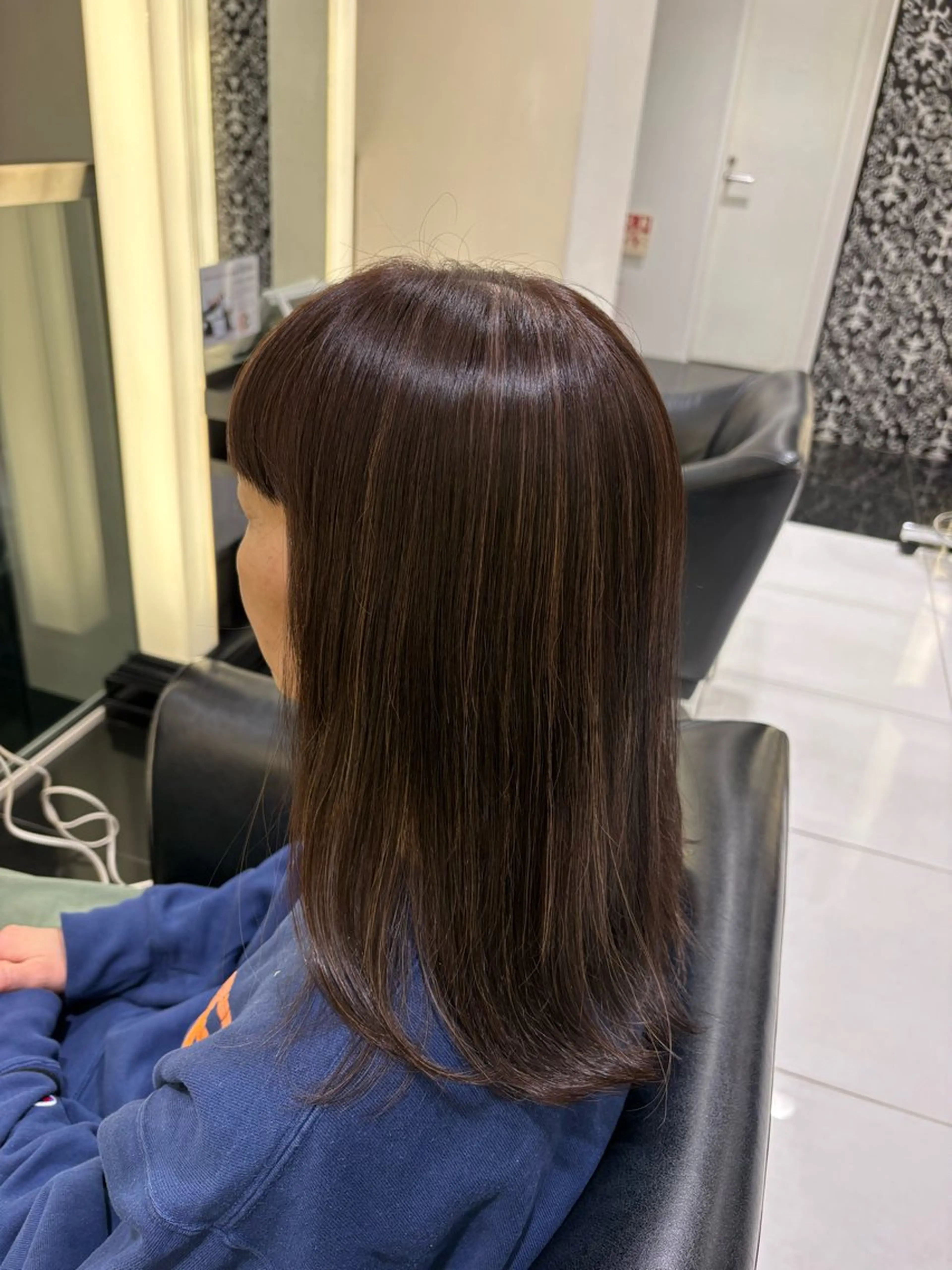 セミロング カラー ヘアカラー カラーモデル募集中 🥝みゆう🥝のヘアスタイル