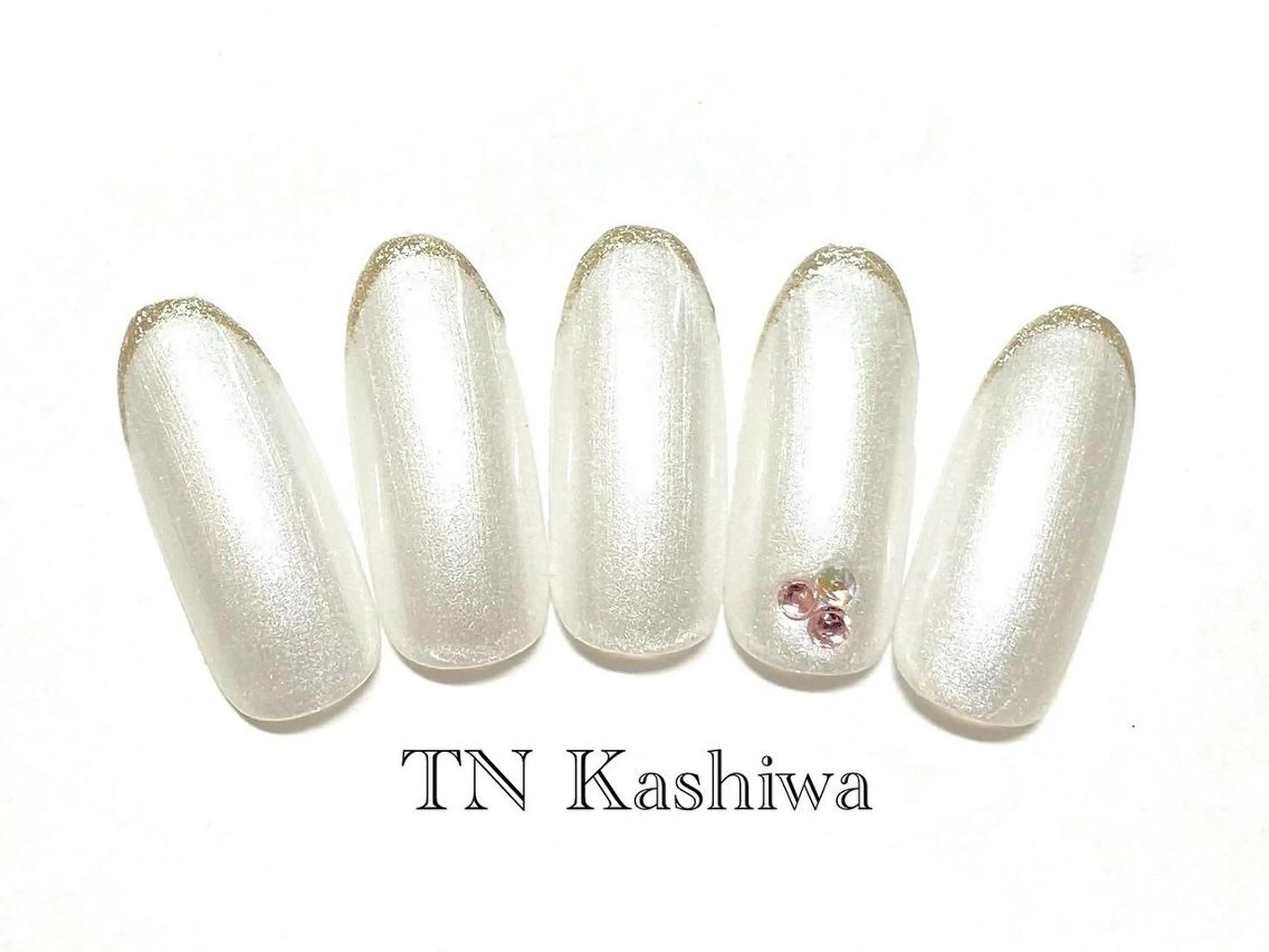 ネイル 橋立 亜美のネイルデザイン